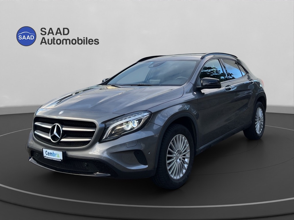 MERCEDES-BENZ GLA 200 AMG Line 7G-DCT-image-1