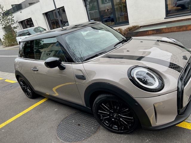 MINI Cooper Steptronic DKG-image-1