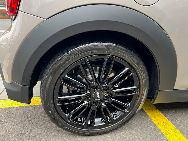 MINI Cooper Steptronic DKG-image-12