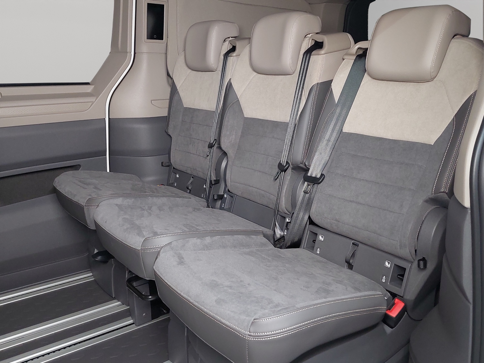 VW California Beach Liberty TDI 150PS-image-8