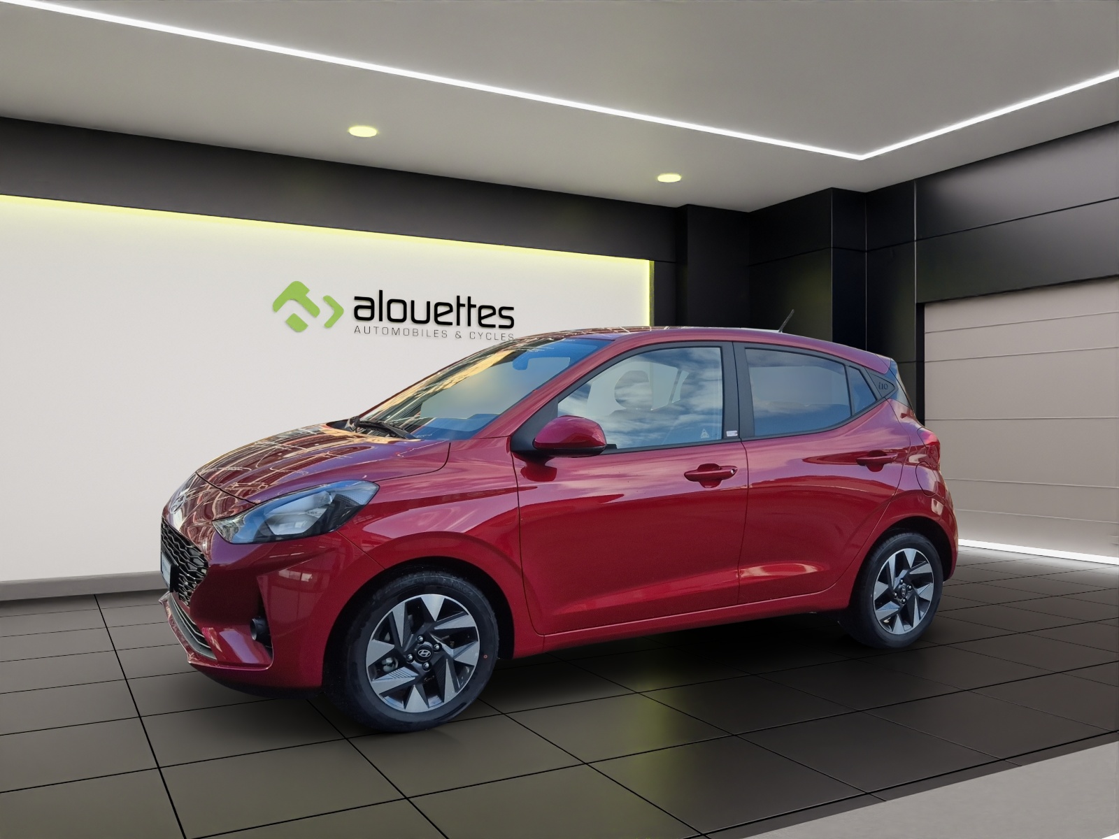 HYUNDAI i10 1.2 Amplia Aut.-image-0