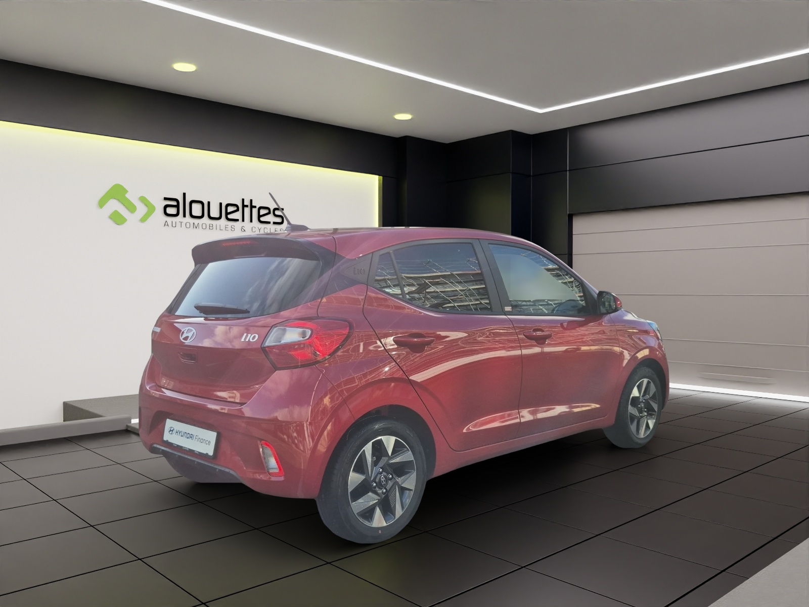 HYUNDAI i10 1.2 Amplia Aut.-image-2