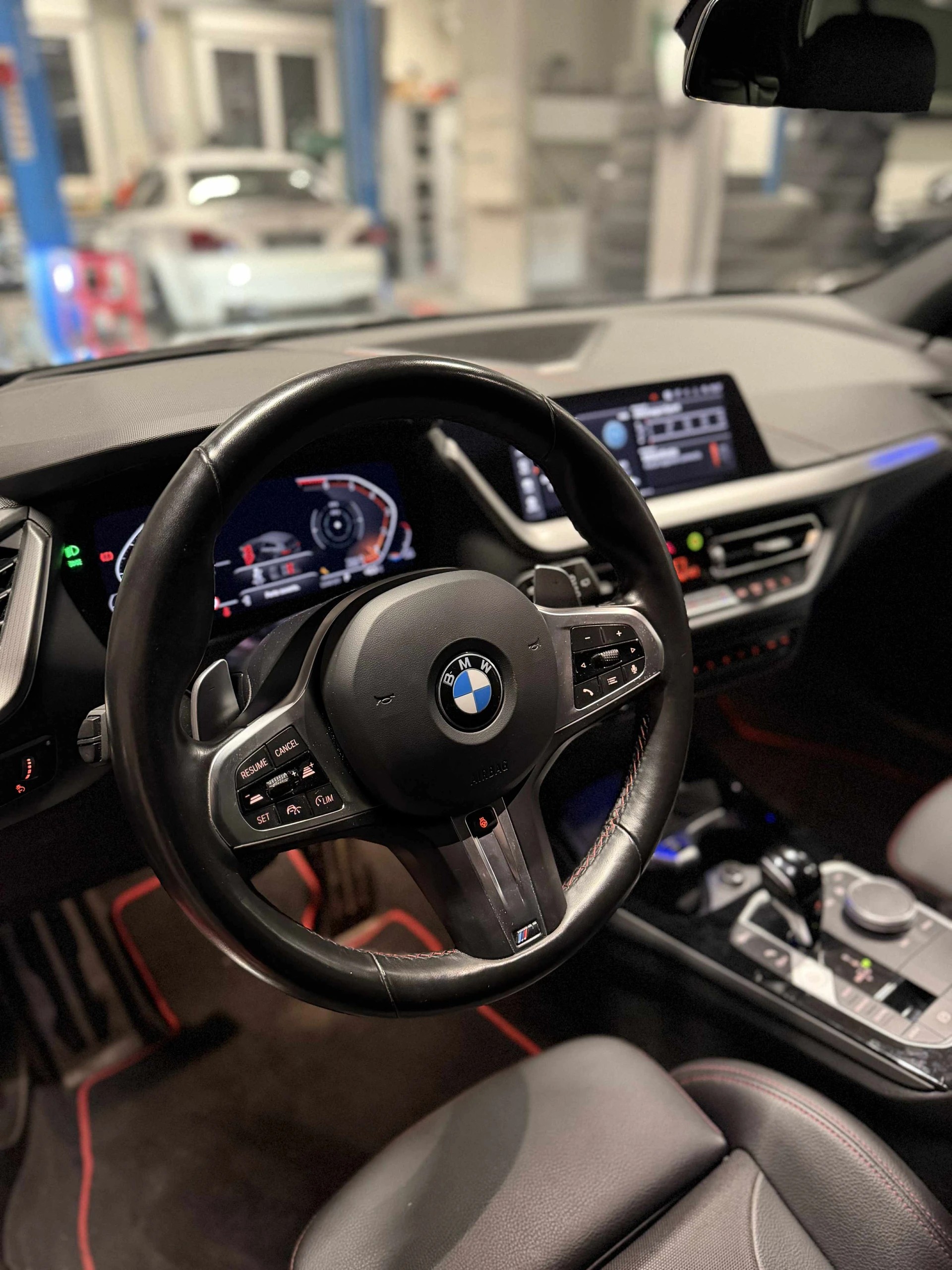 BMW 128ti M Sport Pro Steptronic-image-10