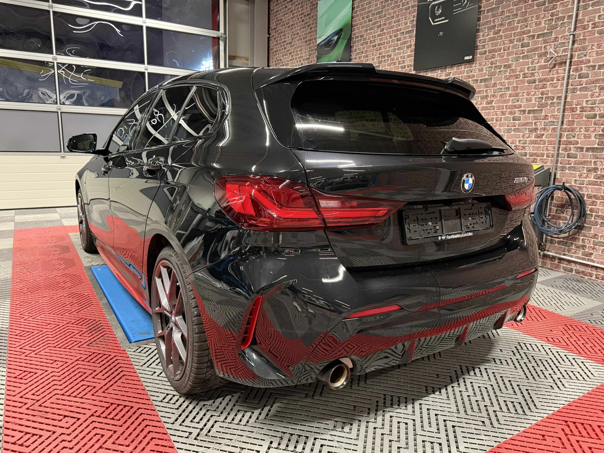 BMW 128ti M Sport Pro Steptronic-image-2