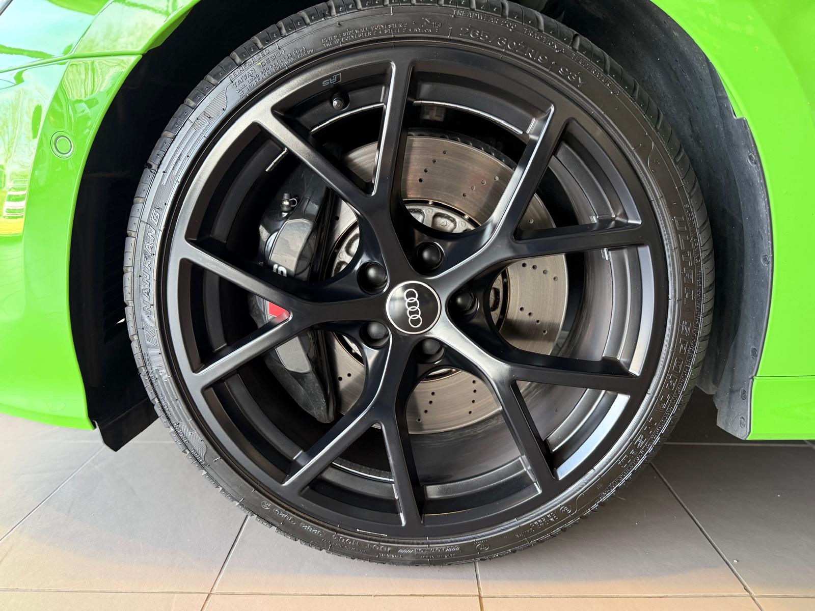 AUDI RS3 Sportback 2.5 TSI quattro S-tronic-image-12