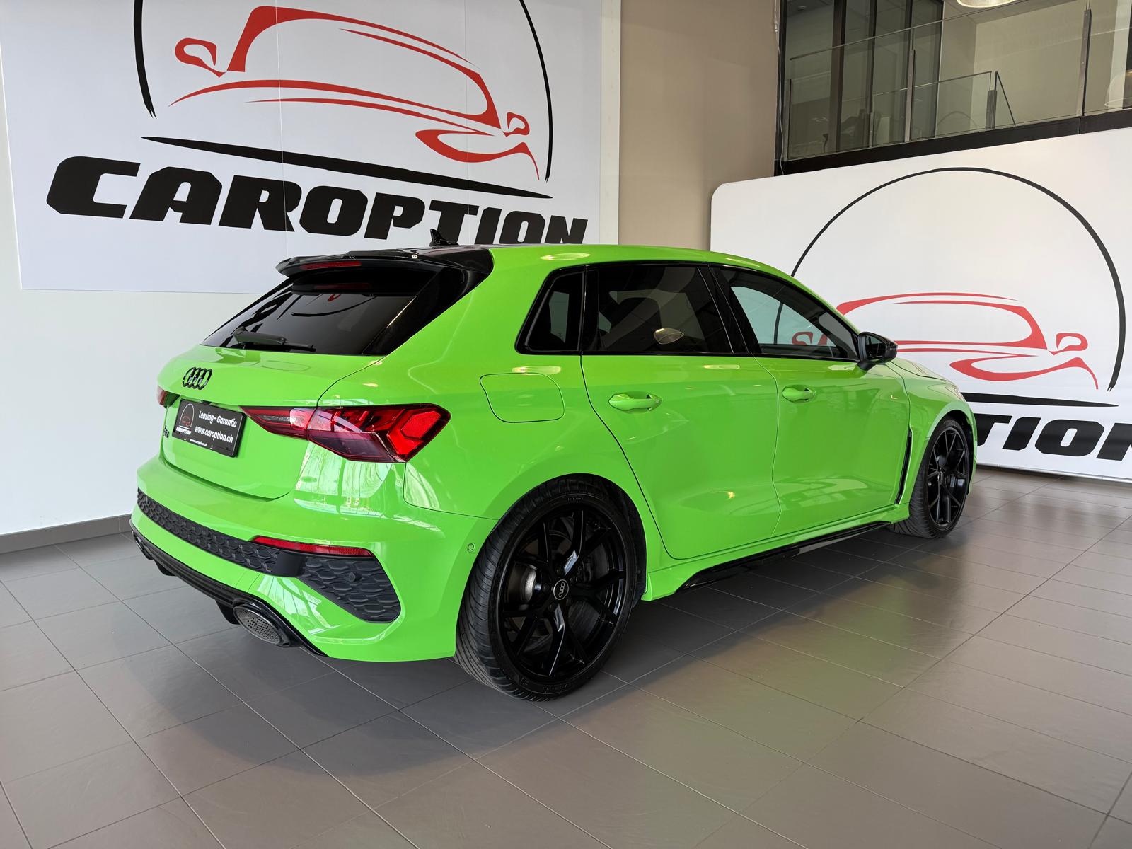 AUDI RS3 Sportback 2.5 TSI quattro S-tronic-image-9