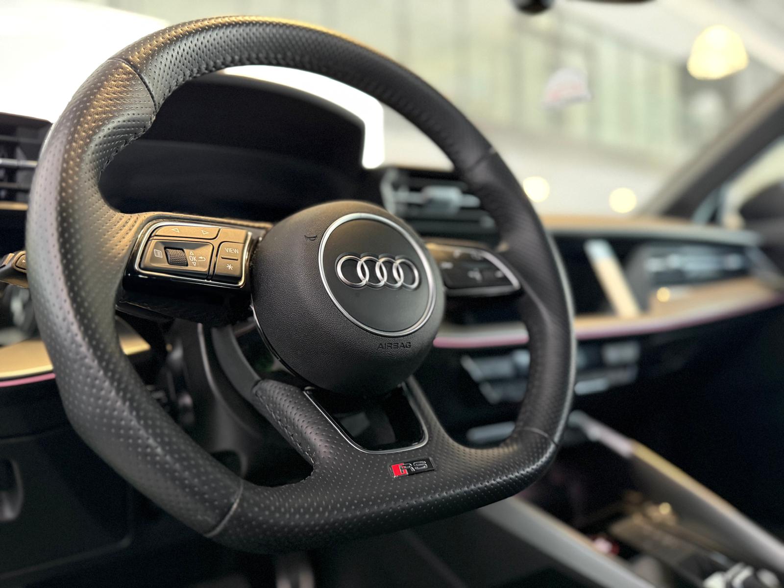 AUDI RS3 Sportback 2.5 TSI quattro S-tronic-image-13