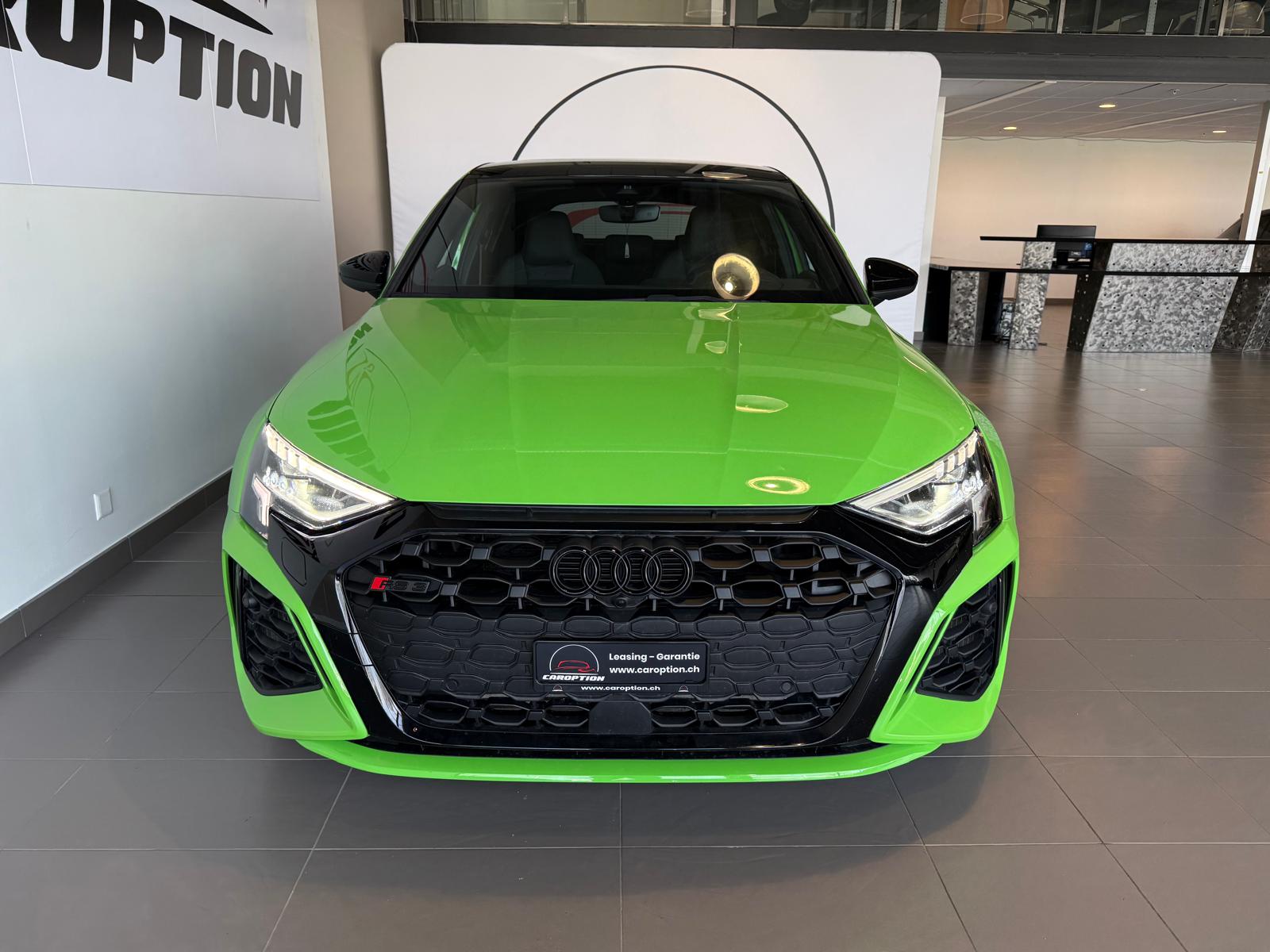 AUDI RS3 Sportback 2.5 TSI quattro S-tronic-image-2