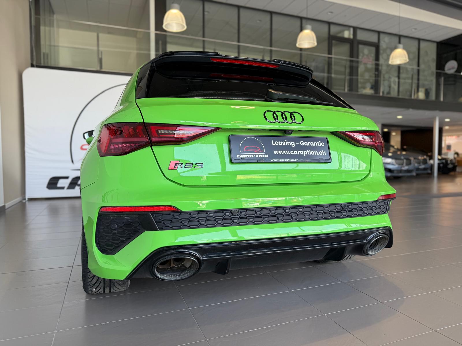 AUDI RS3 Sportback 2.5 TSI quattro S-tronic-image-5