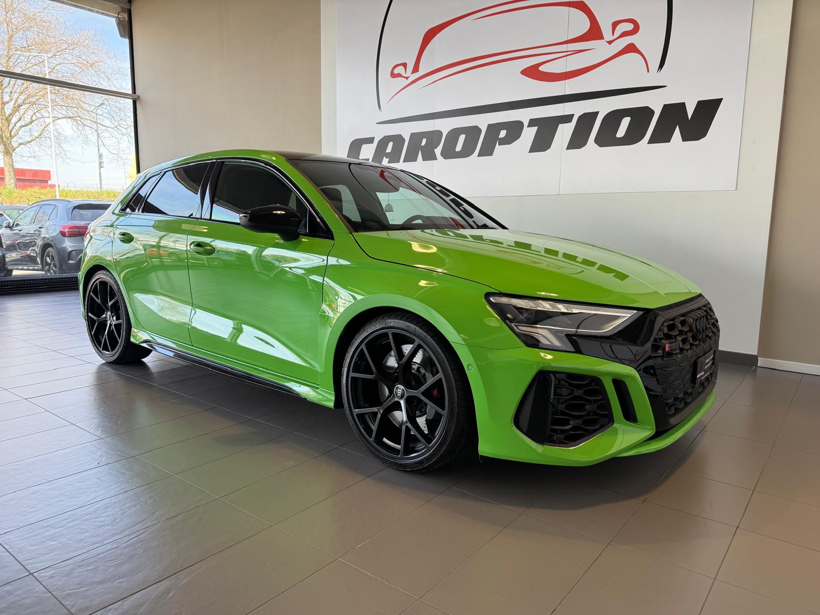 AUDI RS3 Sportback 2.5 TSI quattro S-tronic-image-1
