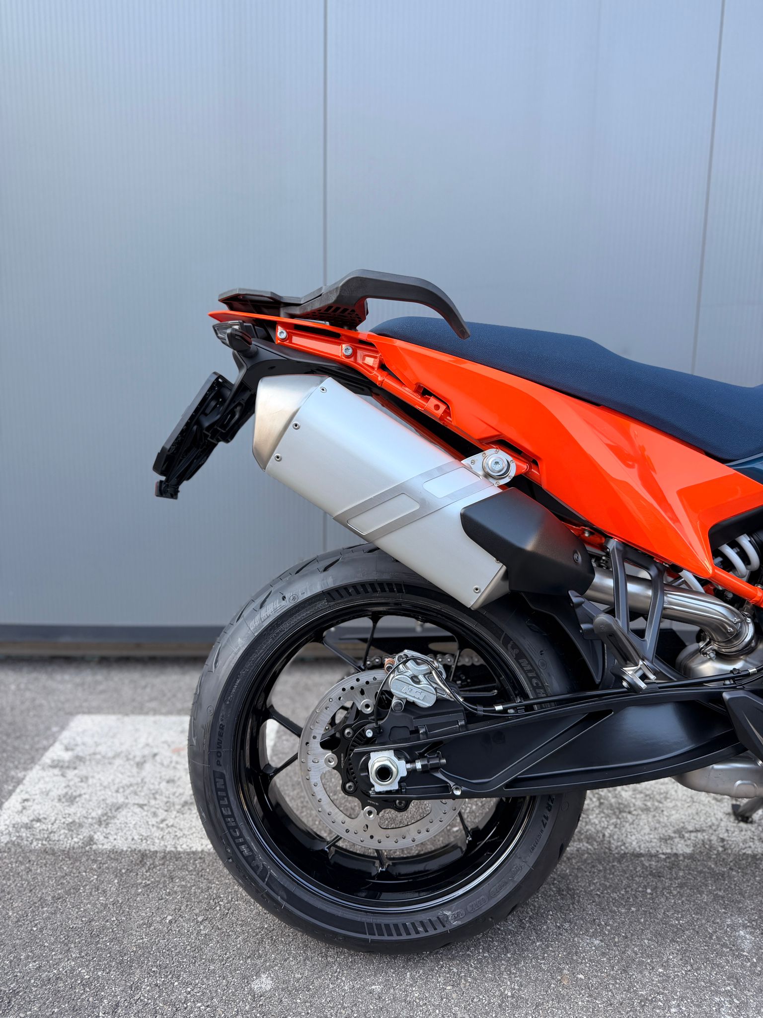 KTM 890 SMT 2026-image-8