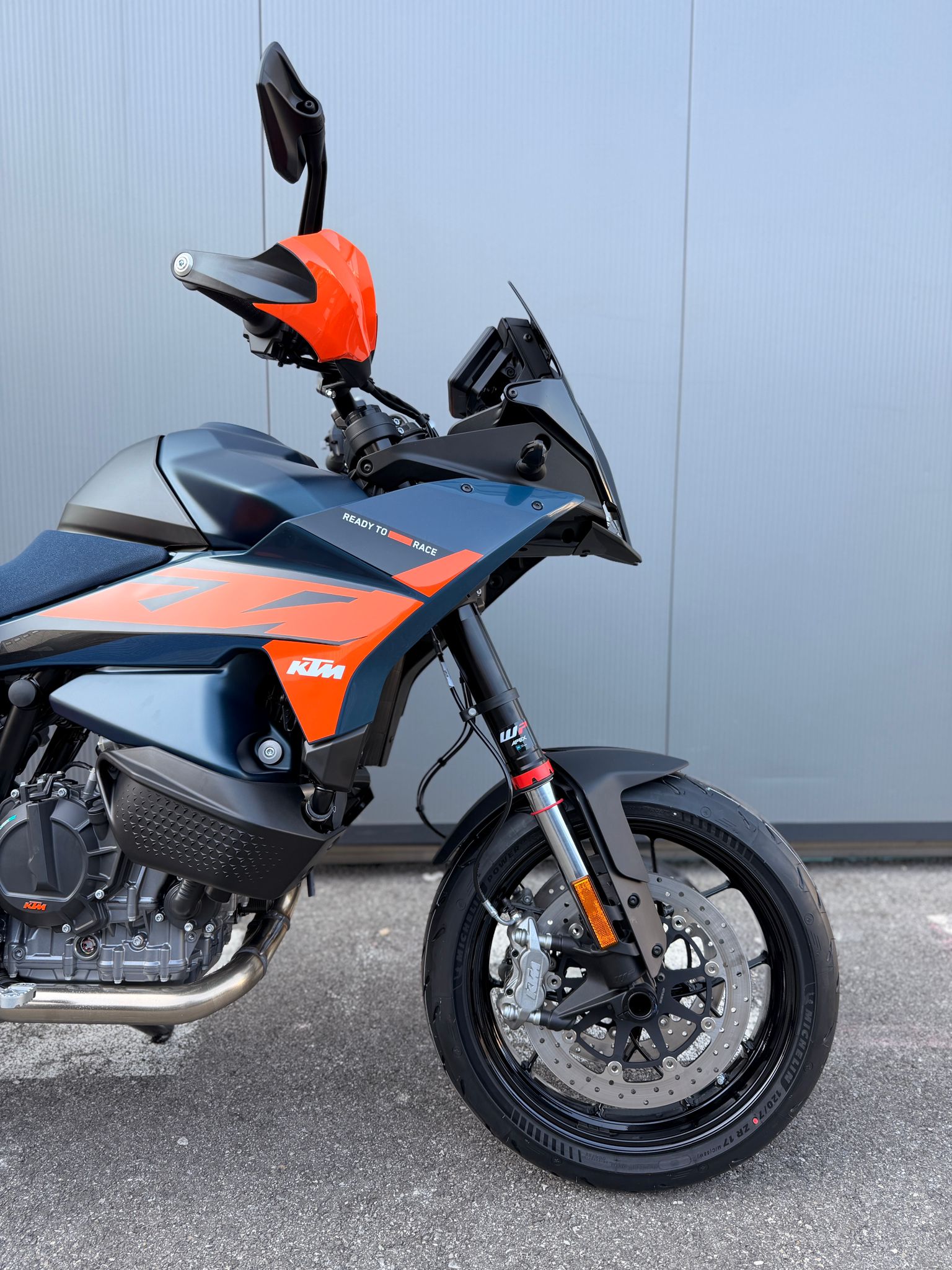 KTM 890 SMT 2026-image-9