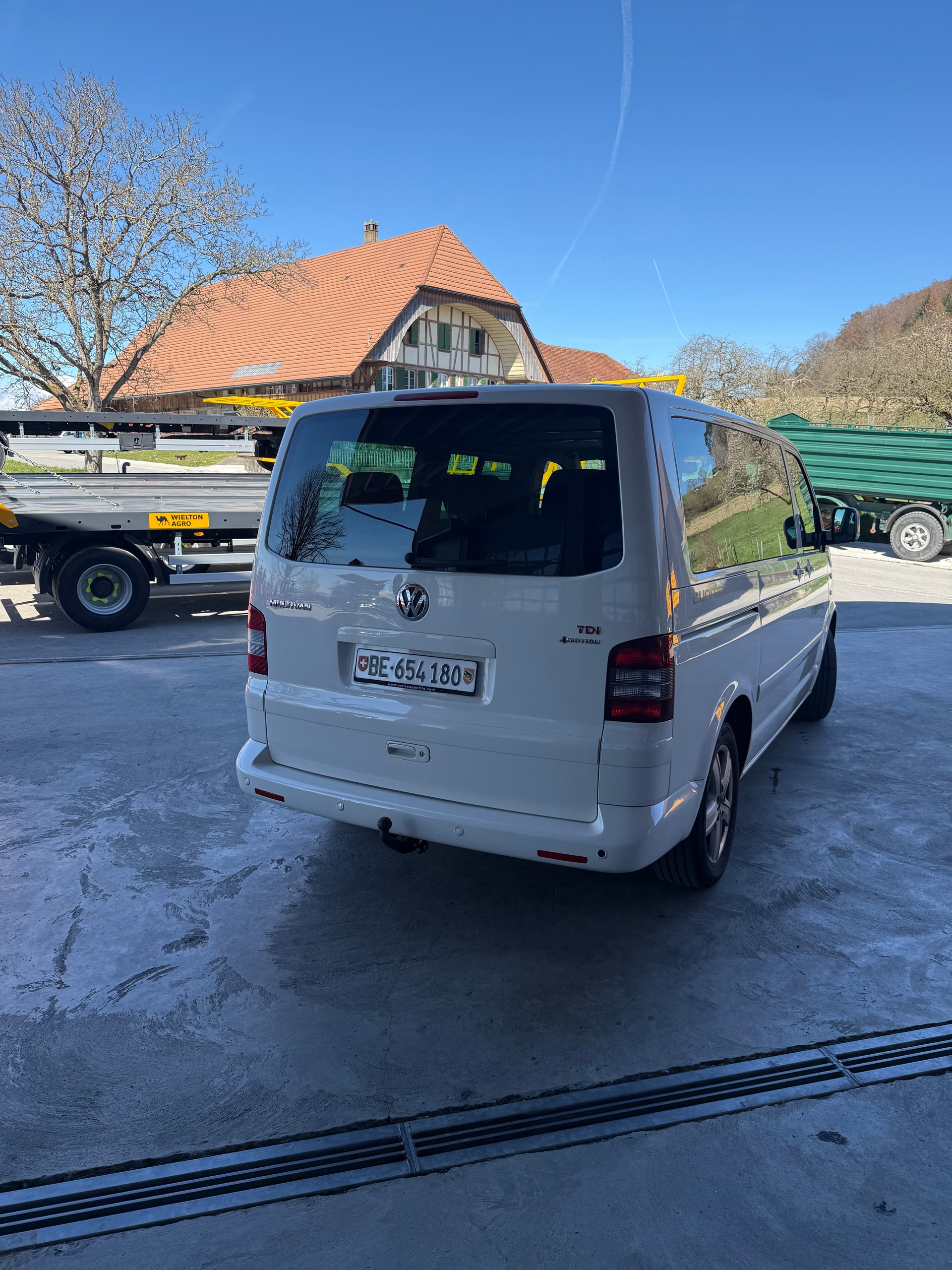 VW Multivan UNITET Comfortline 4 Motion-image-4