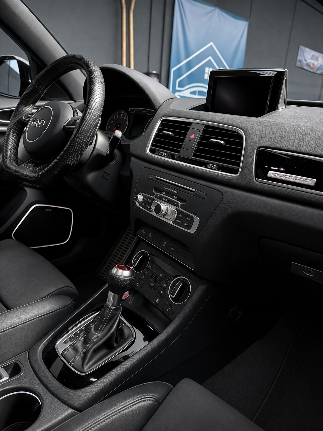 AUDI RS Q3 Performance-image-9