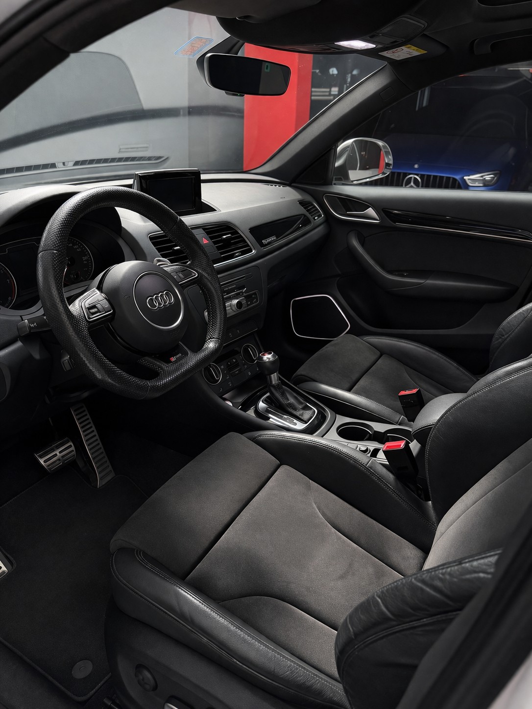 AUDI RS Q3 Performance-image-6