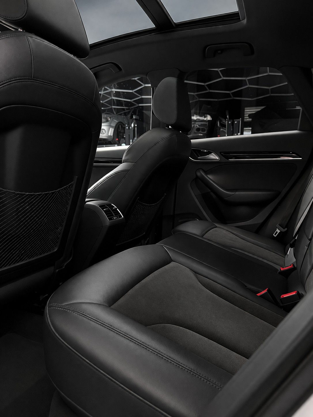 AUDI RS Q3 Performance-image-8
