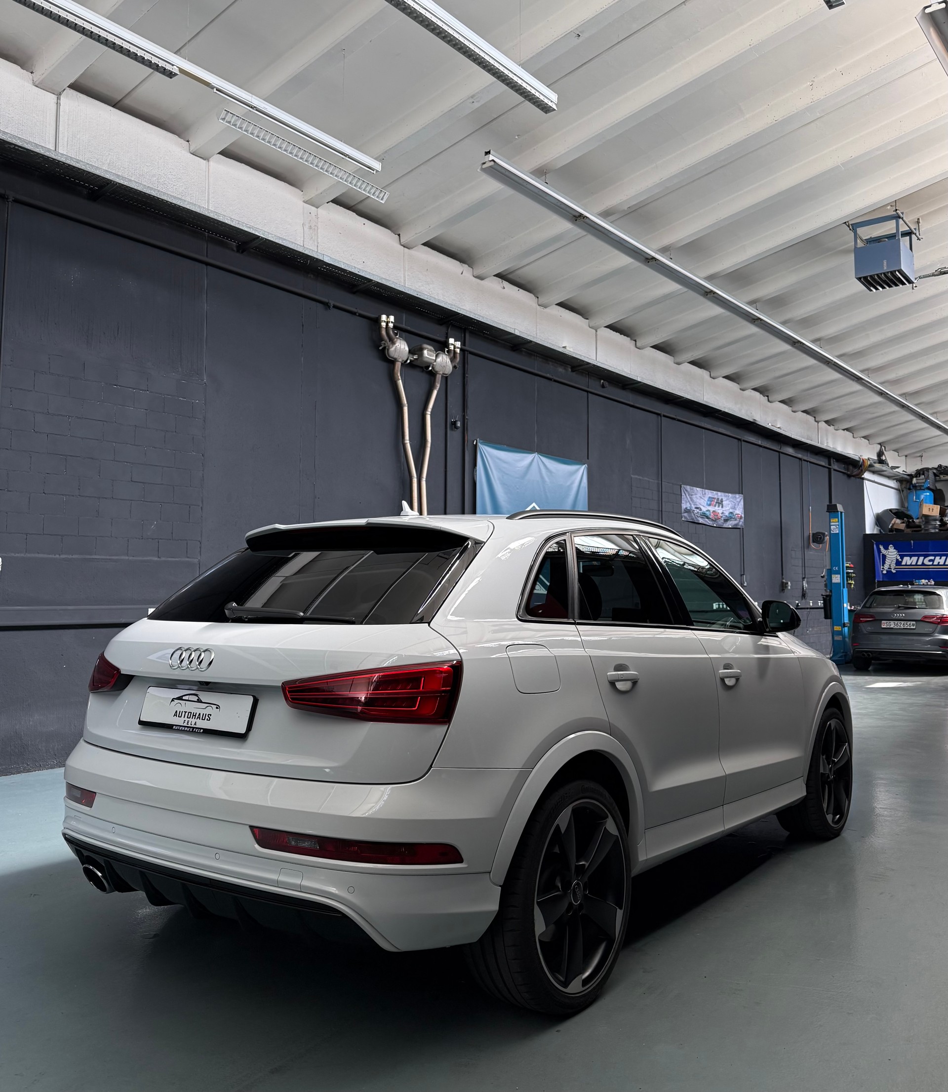 AUDI RS Q3 Performance-image-5