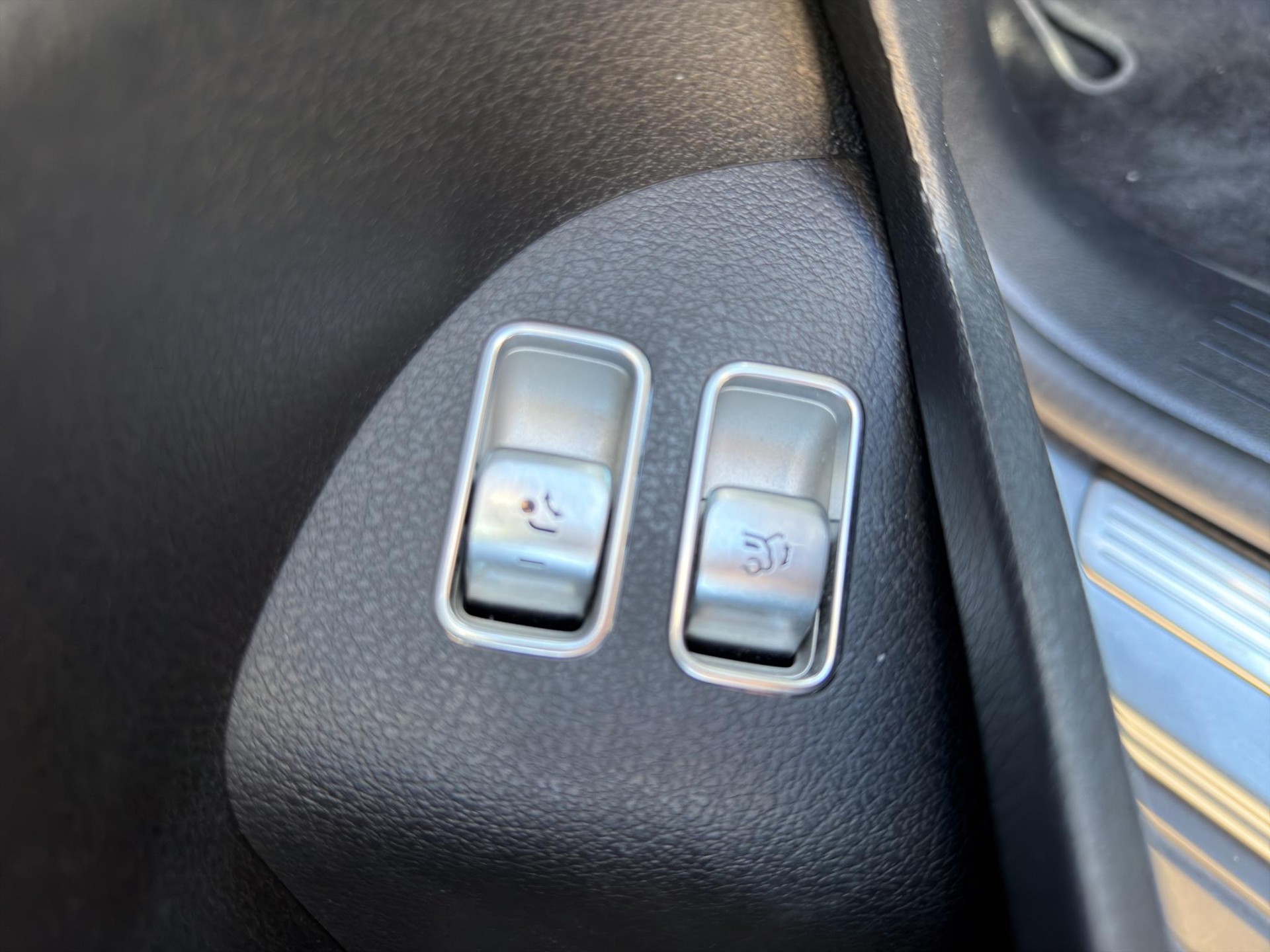 MERCEDES-BENZ GLE 450 4matic-image-15