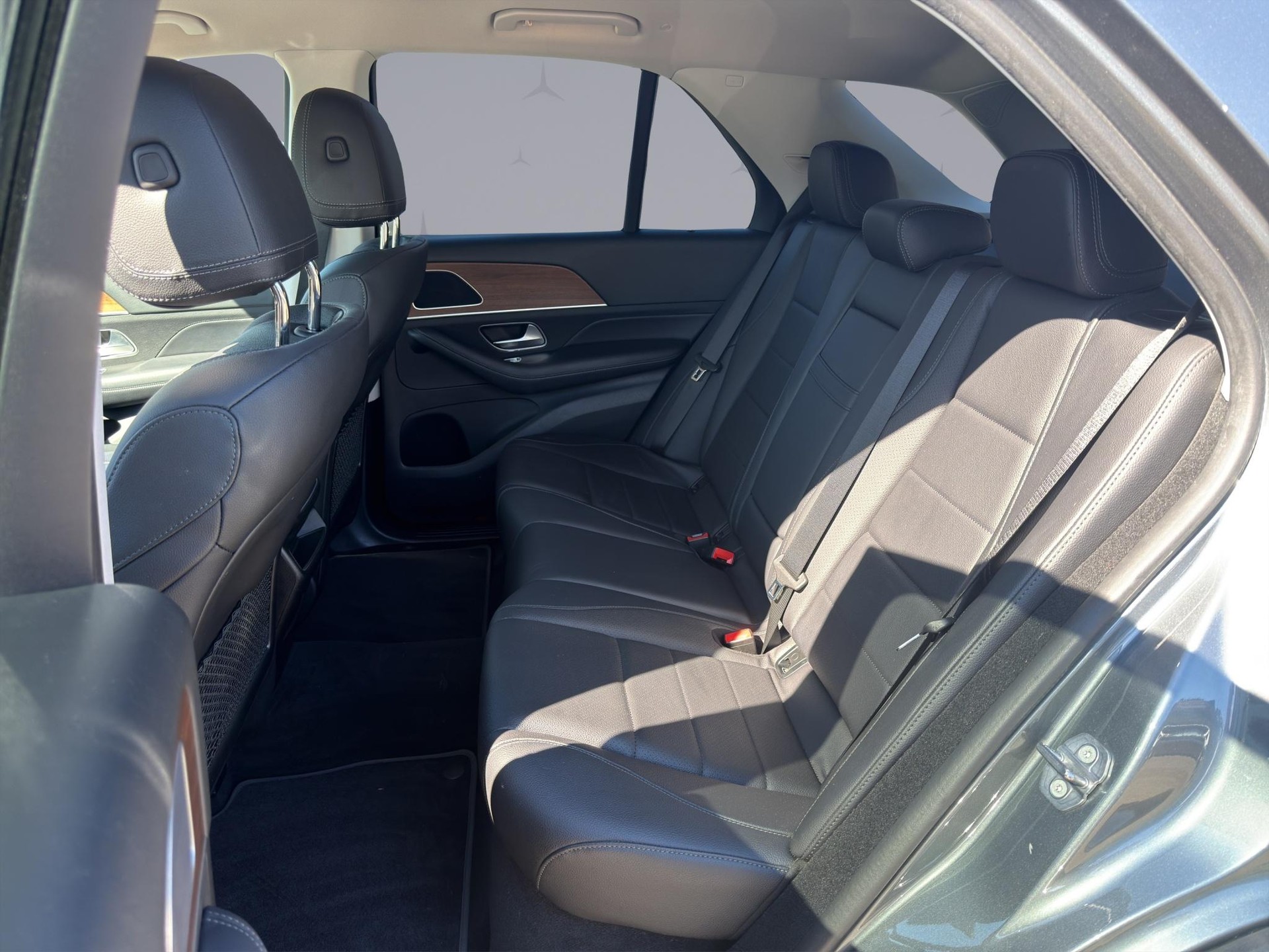 MERCEDES-BENZ GLE 450 4matic-image-9