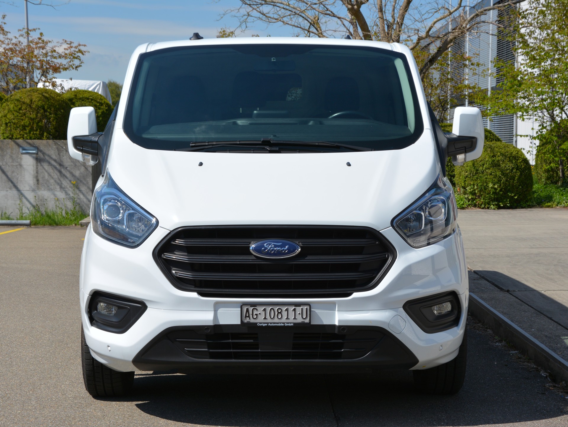 FORD Transit Custom Van 300 L2H1 Trend A-image-7