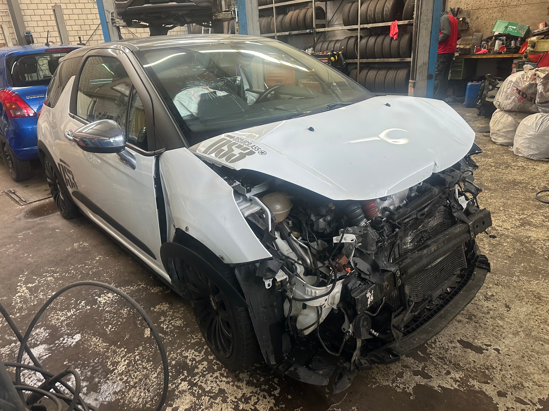 DS AUTOMOBILES DS3 1.6 THP Racing-image-3