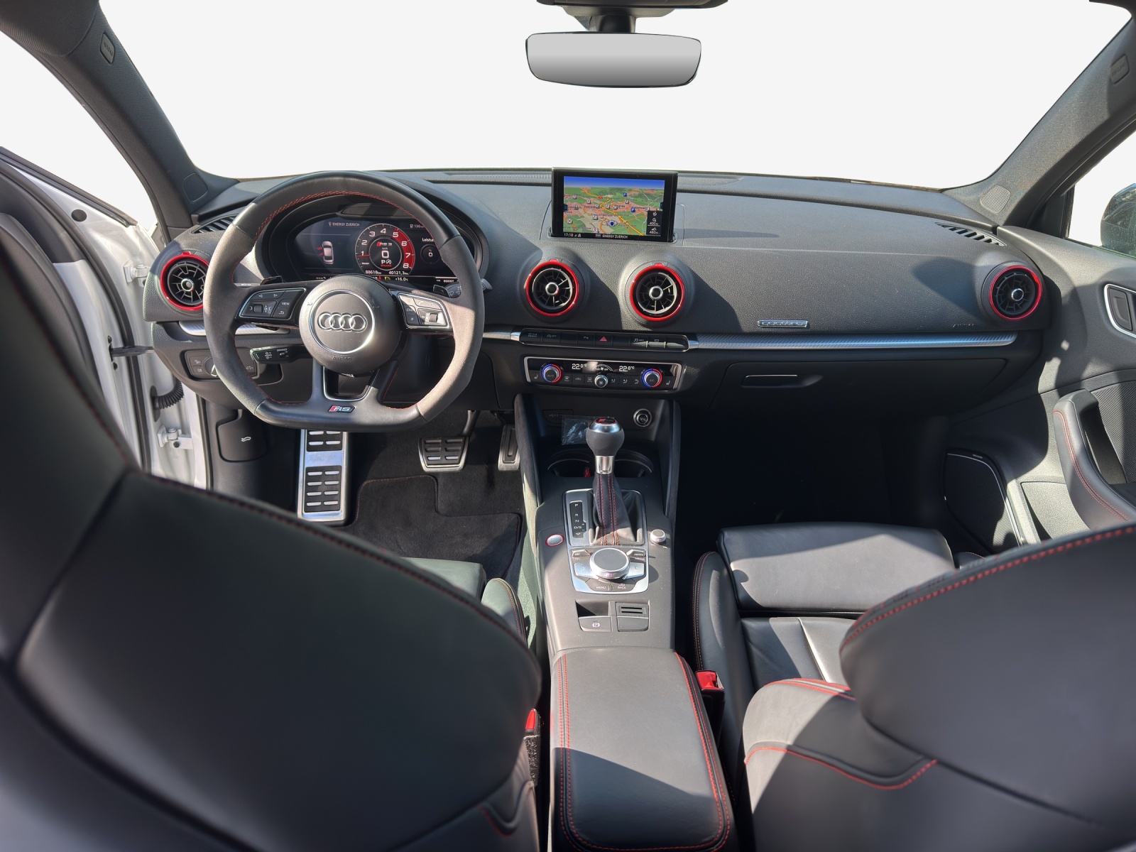 AUDI RS3 Limousine 2.5 TSI quattro S-tronic-image-8