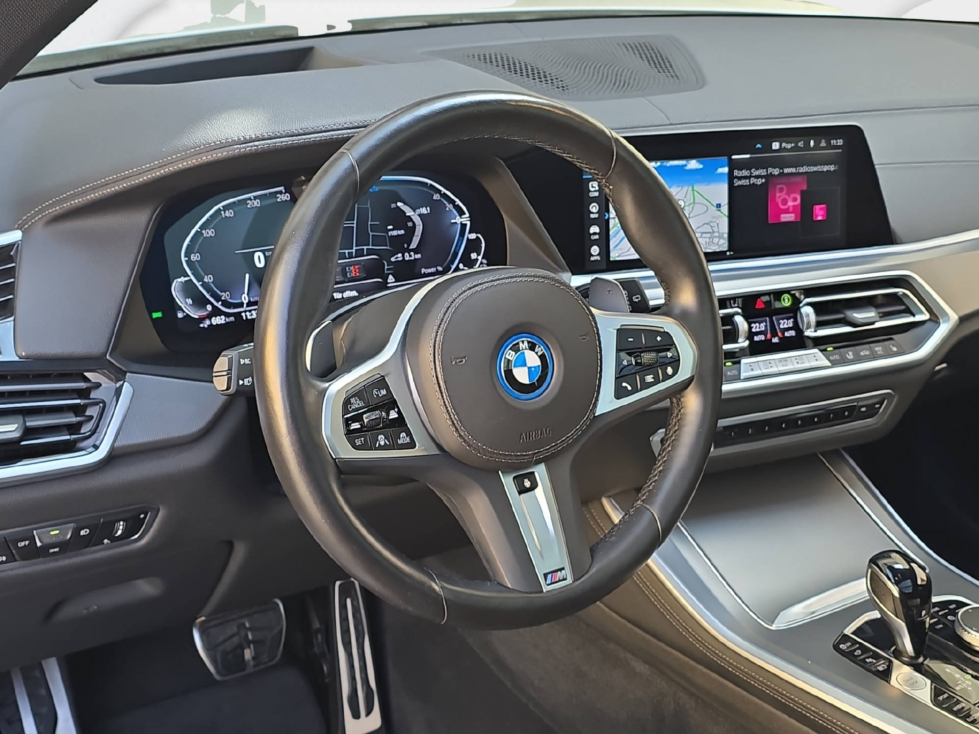 BMW X5 45e xDrive M Sport ** Anhängerkupplung // BMW GARANTIE bis 06.2027 **-image-13