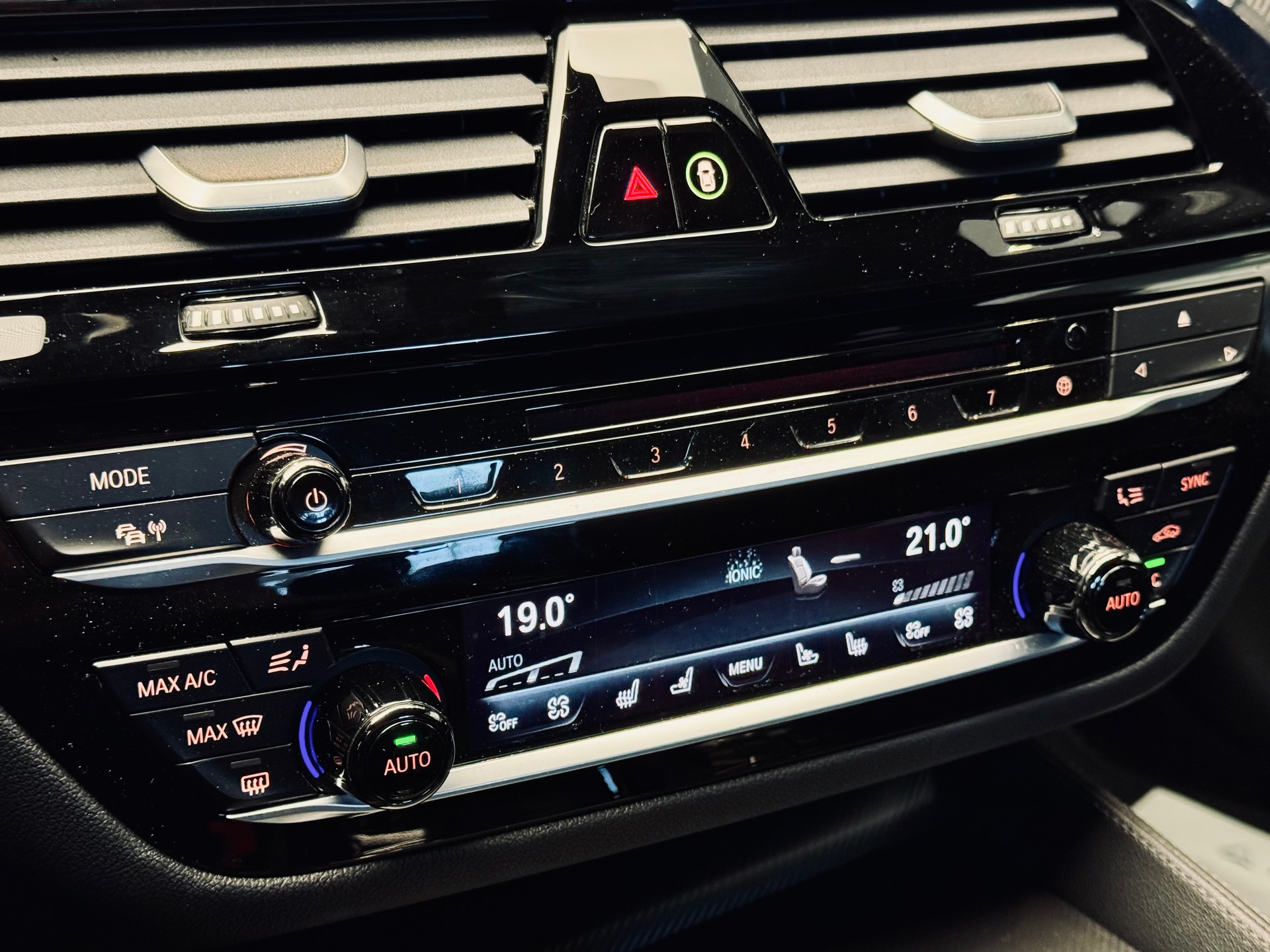 BMW M5 xDrive Competition Drivelogic-image-16