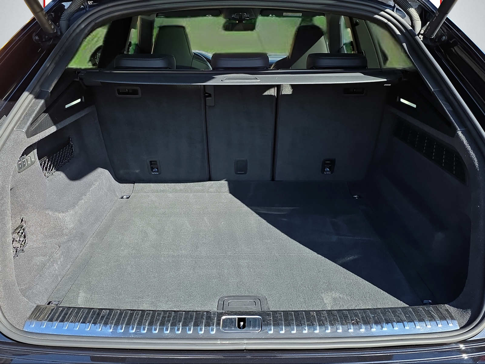 AUDI Q8 50 TDI Black Edition quattro tiptronic-image-11