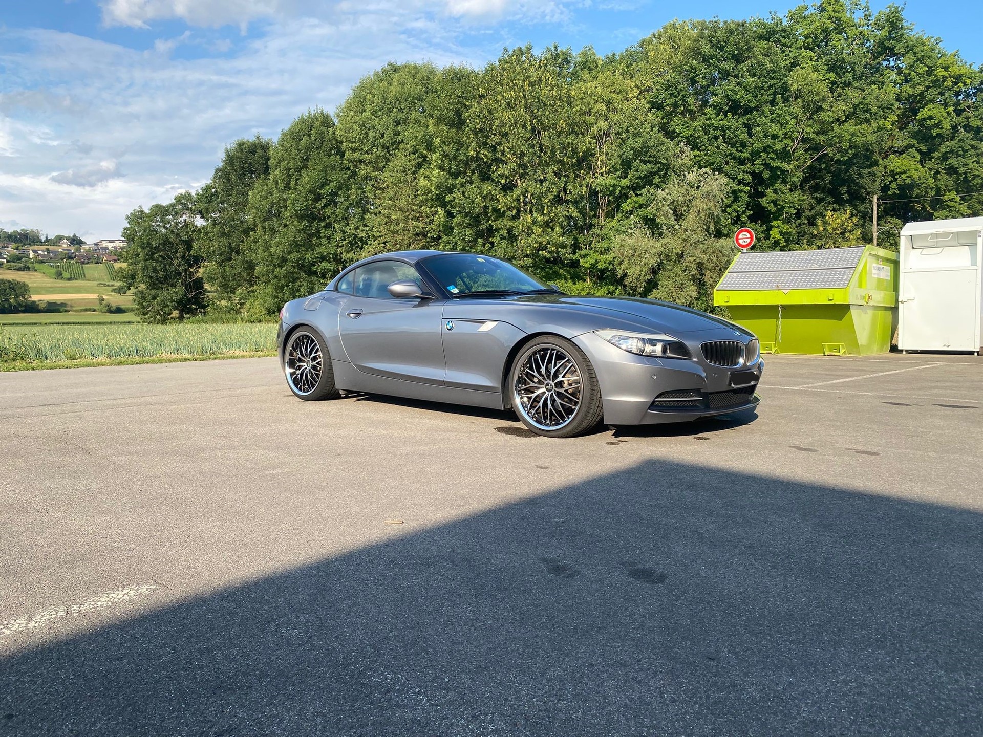 BMW Z4 sDrive23i-image-2