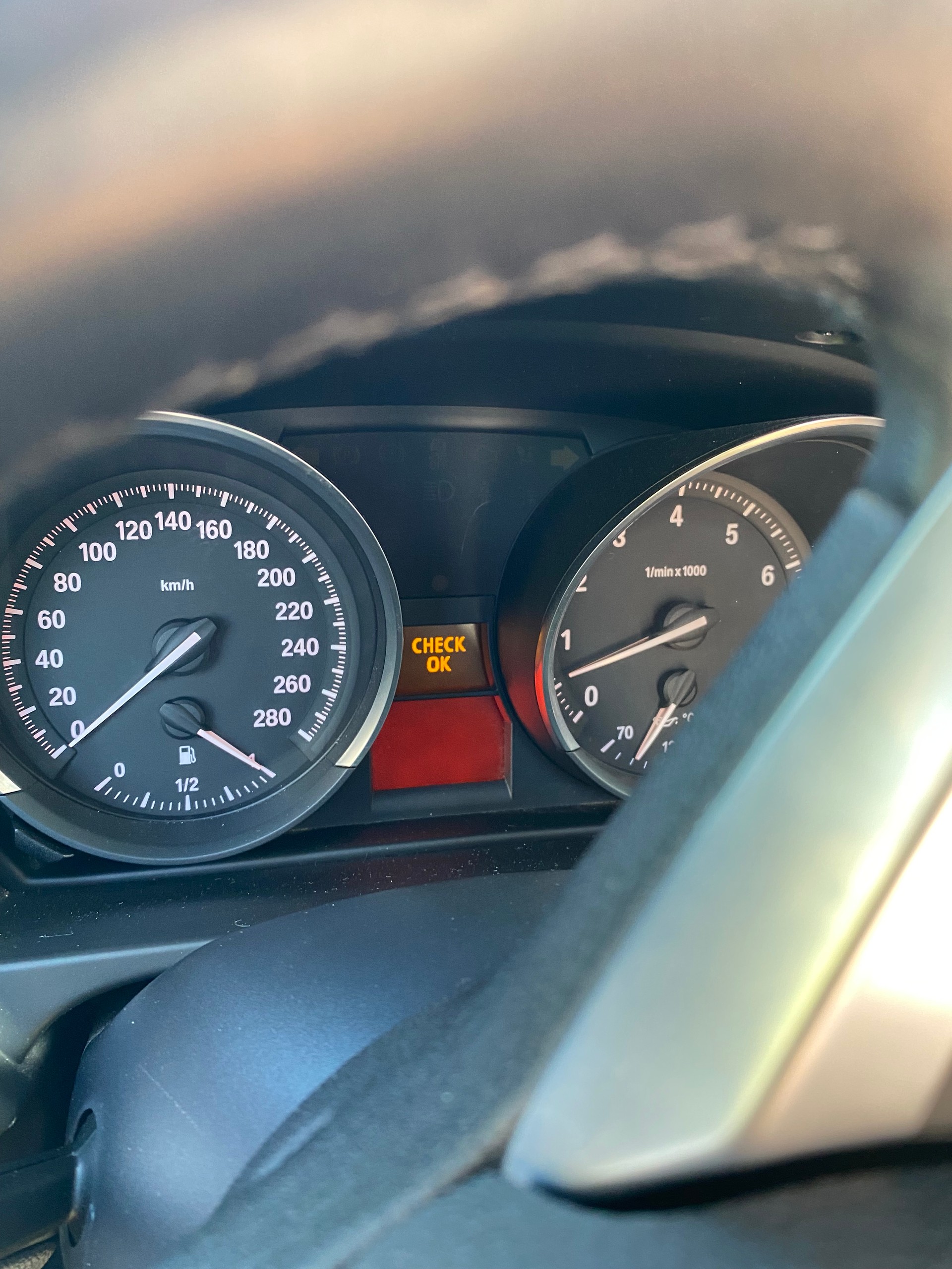 BMW Z4 sDrive23i-image-11