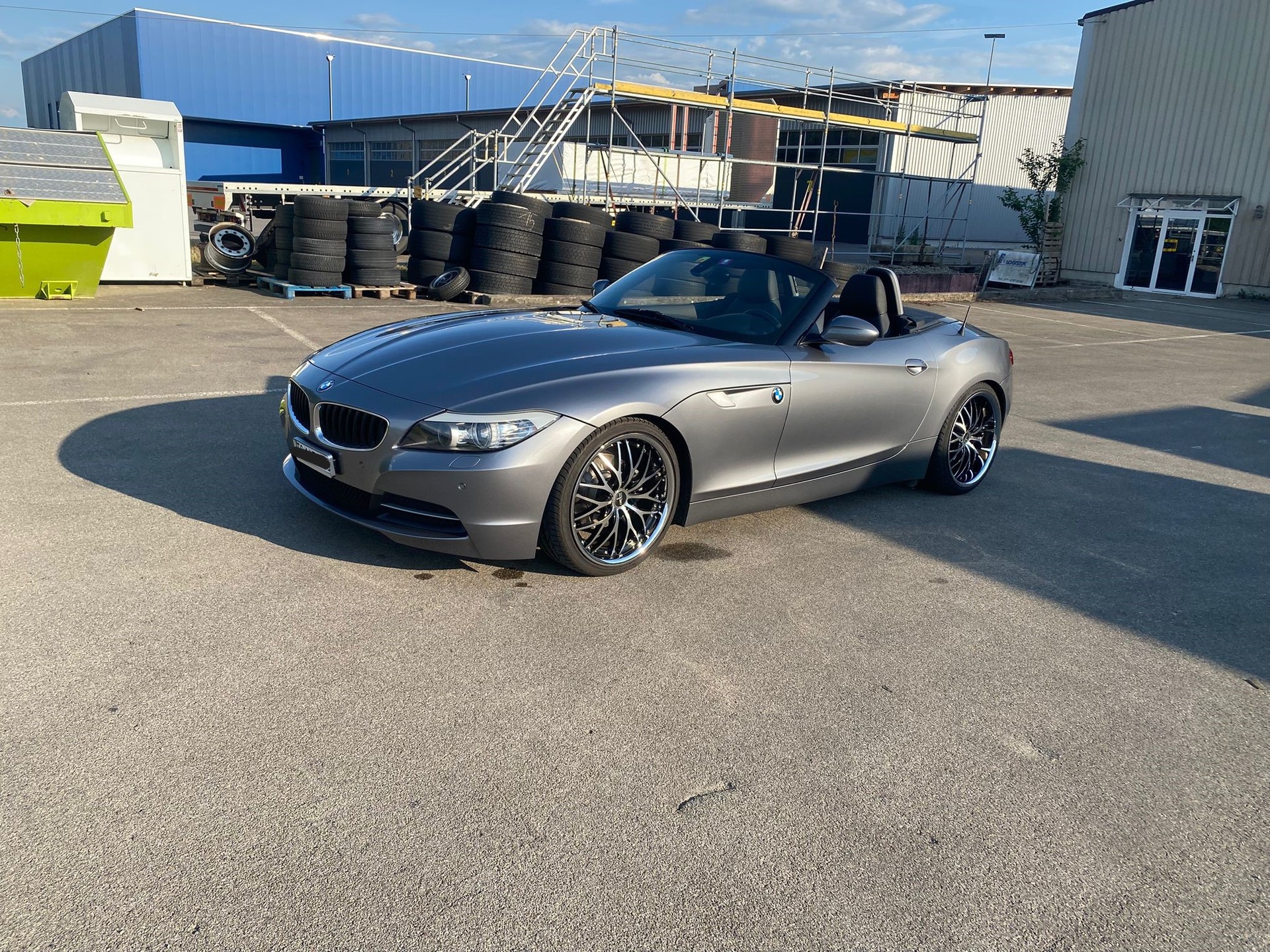 BMW Z4 sDrive23i-image-5