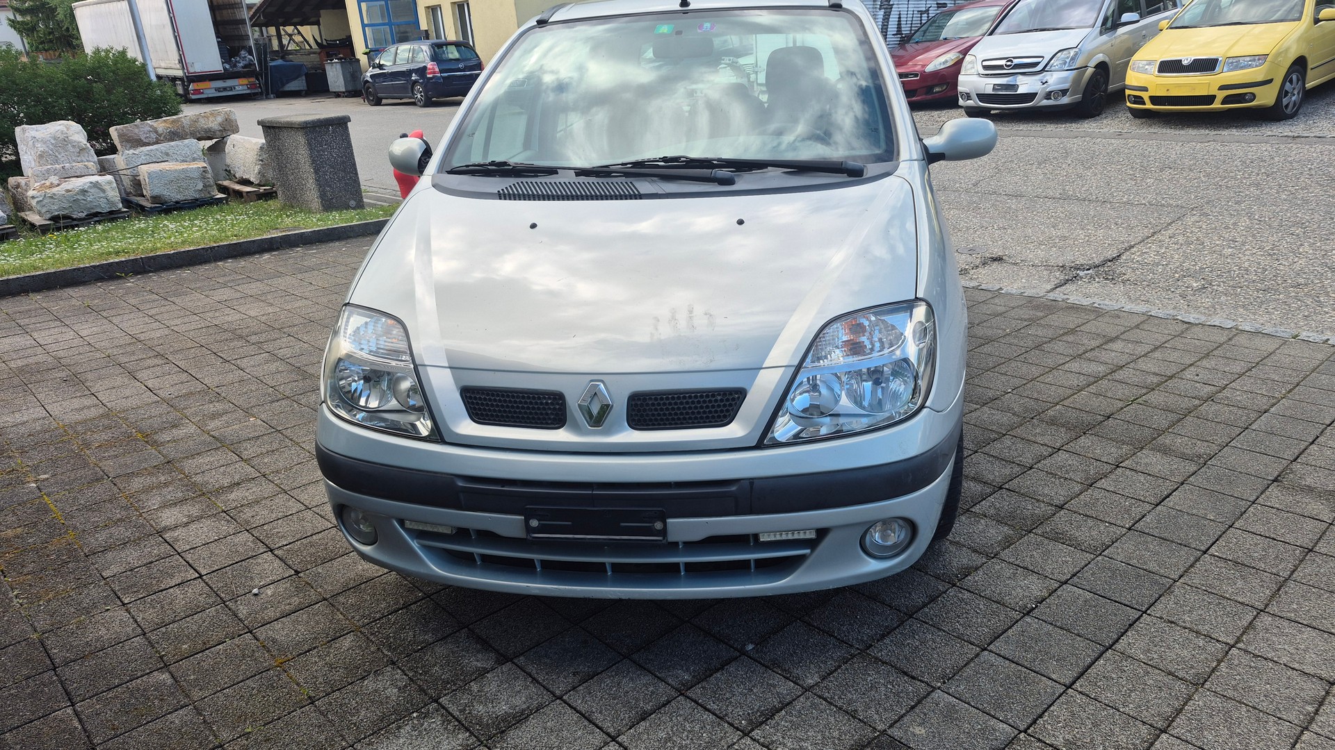 RENAULT Scénic 1.9 dTi Alizé Automatic-image-1
