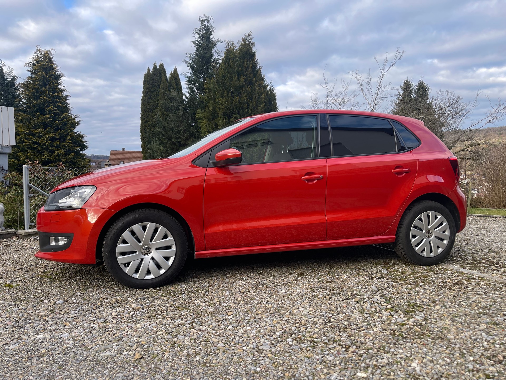 VW 1.2 TSI 90 Trendline-image-1