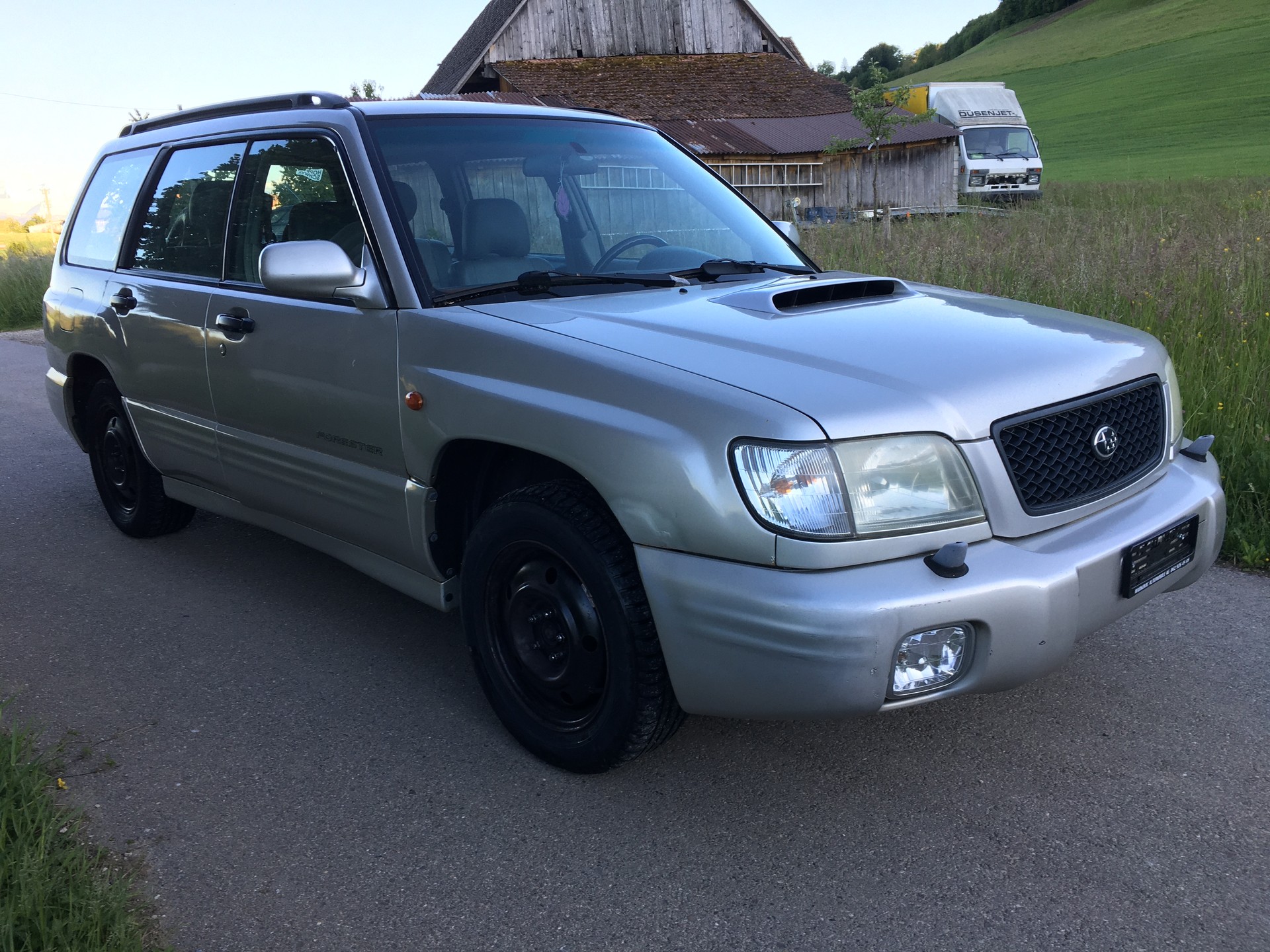 SUBARU Forester 2.0 Turbo Club A-image-2