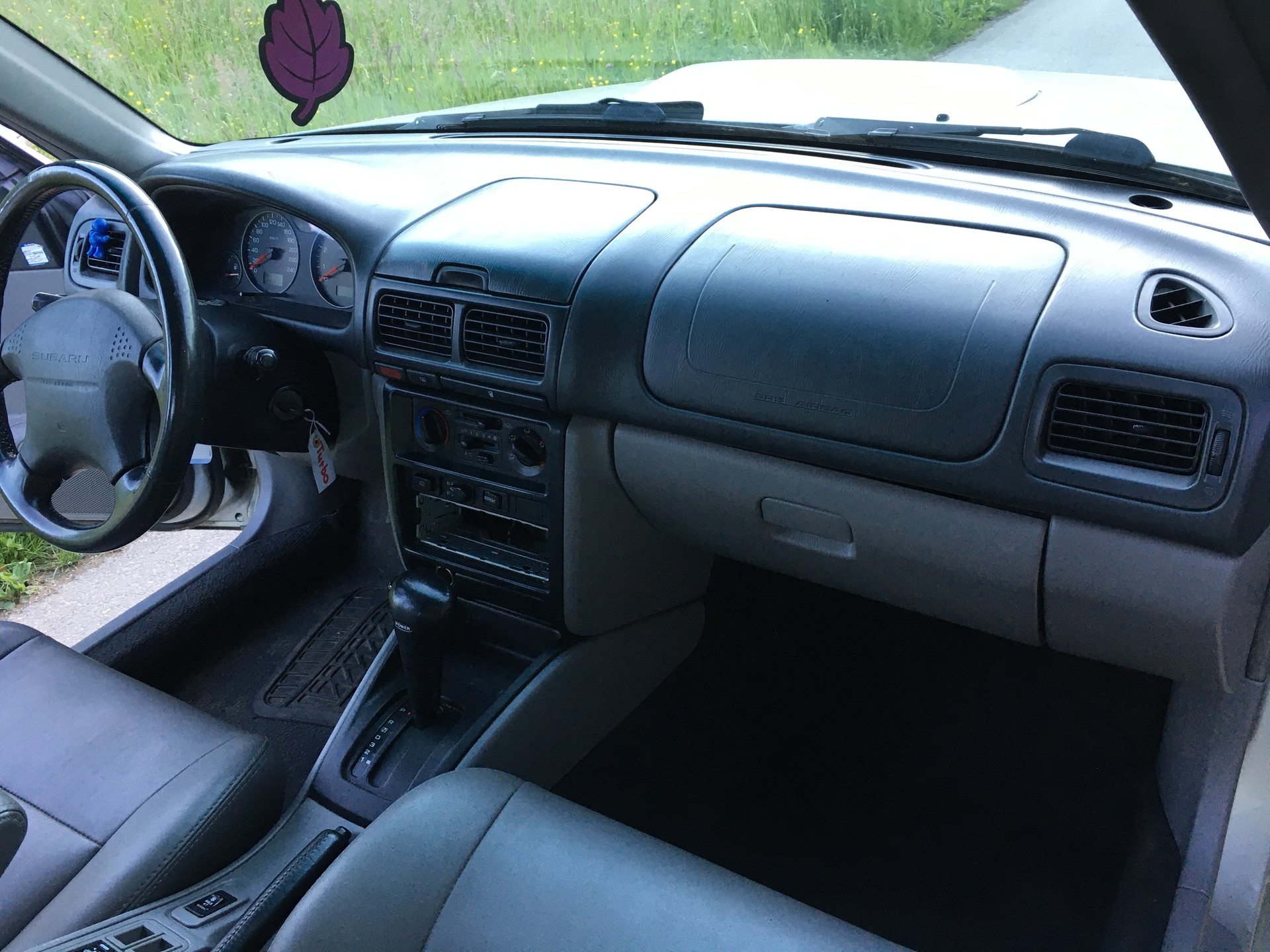 SUBARU Forester 2.0 Turbo Club A-image-11
