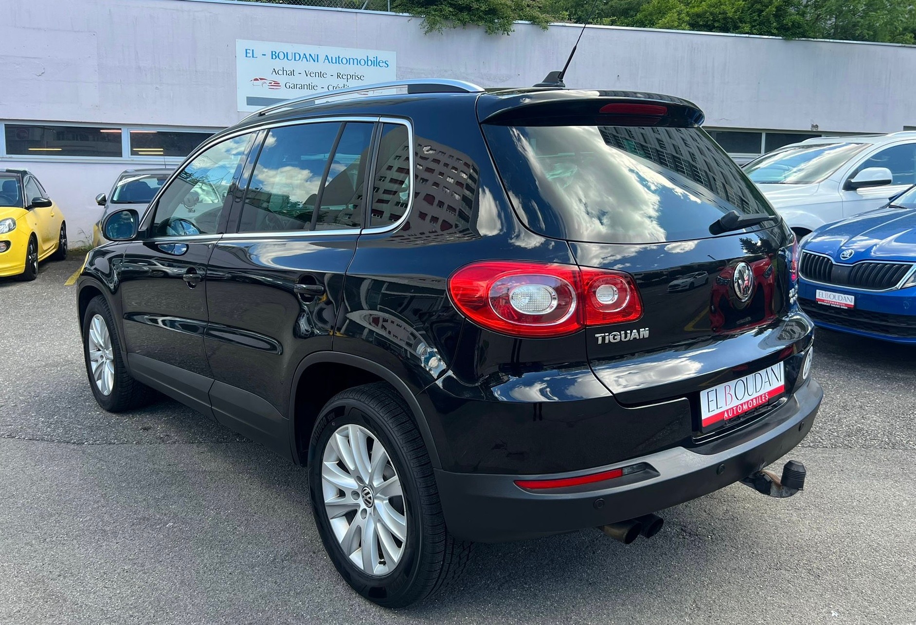 VW Tiguan 2.0 TSI Team DSG-image-5
