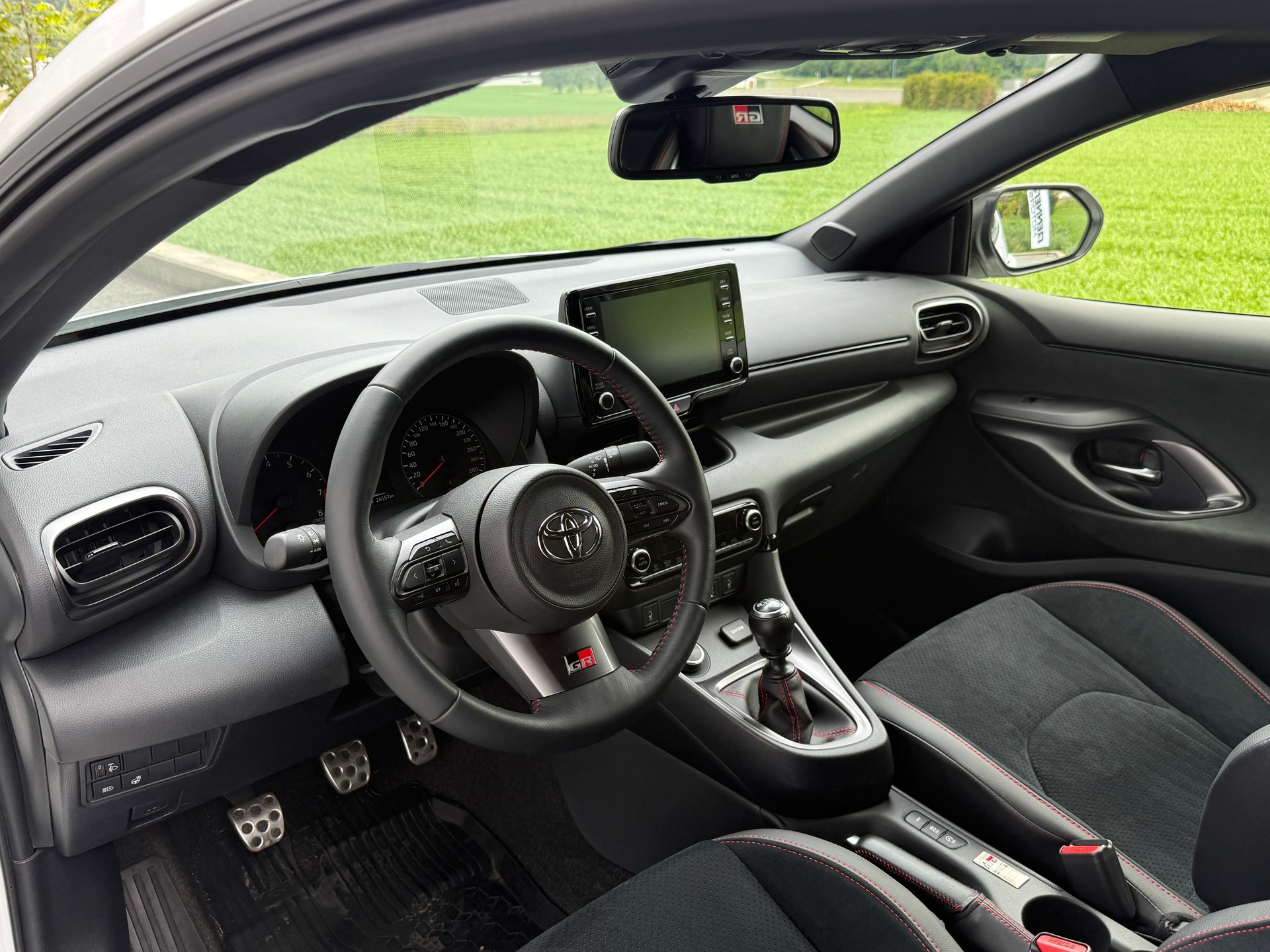 TOYOTA Yaris 1.6 GR Sport - Track Pack-image-7