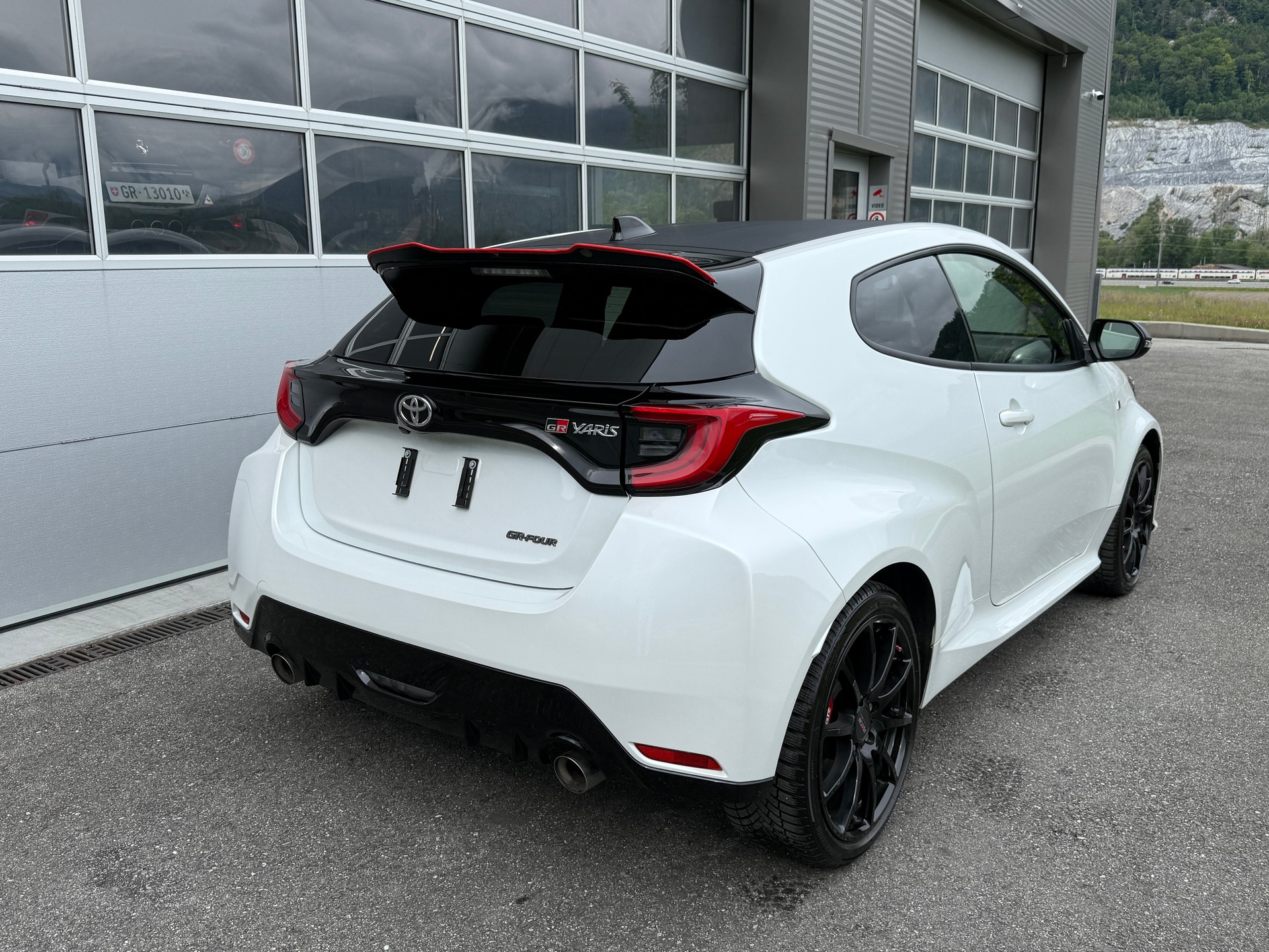 TOYOTA Yaris 1.6 GR Sport - Track Pack-image-2