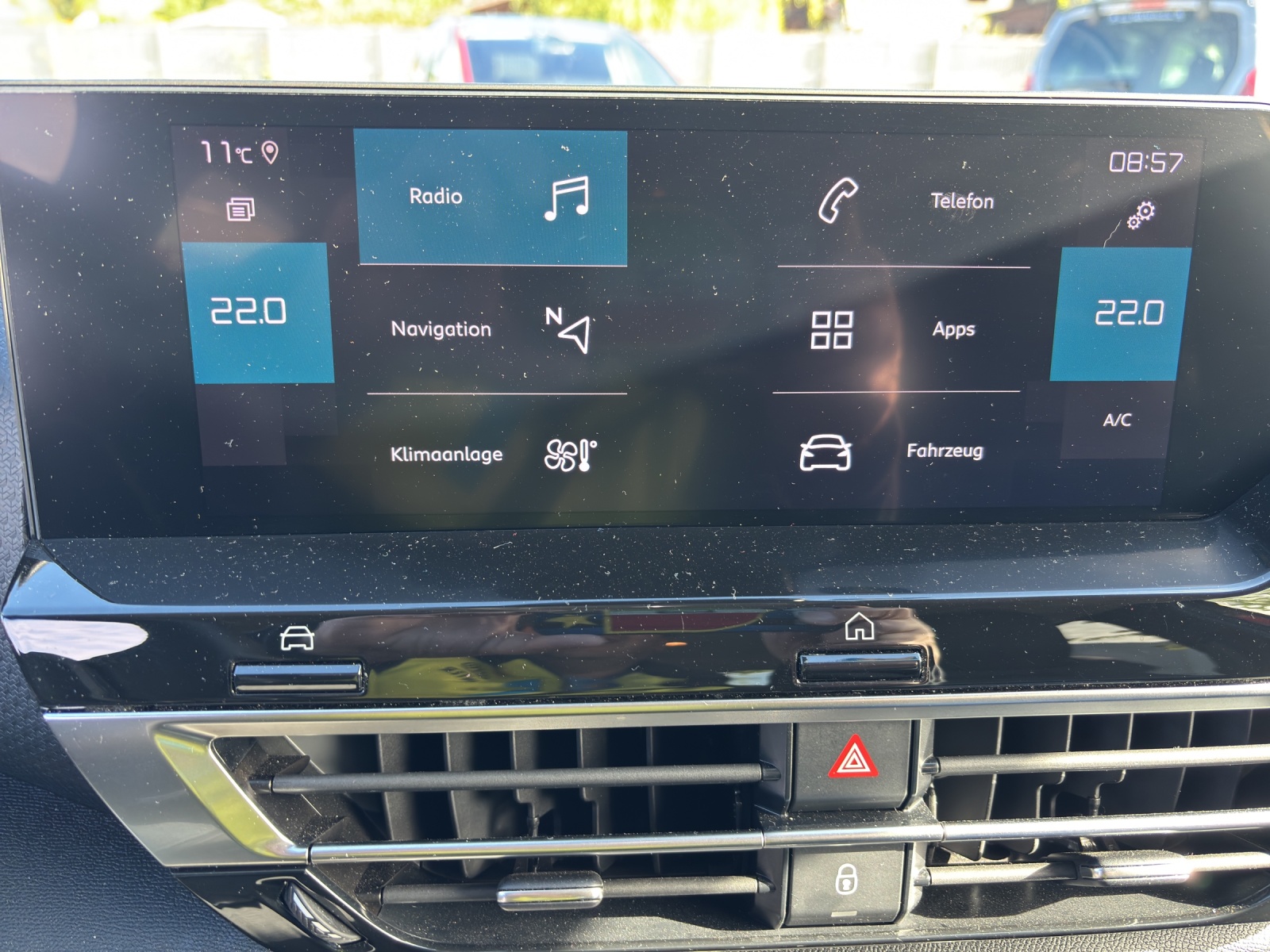 CITROEN C4 1.2 PureTech Shine-image-12