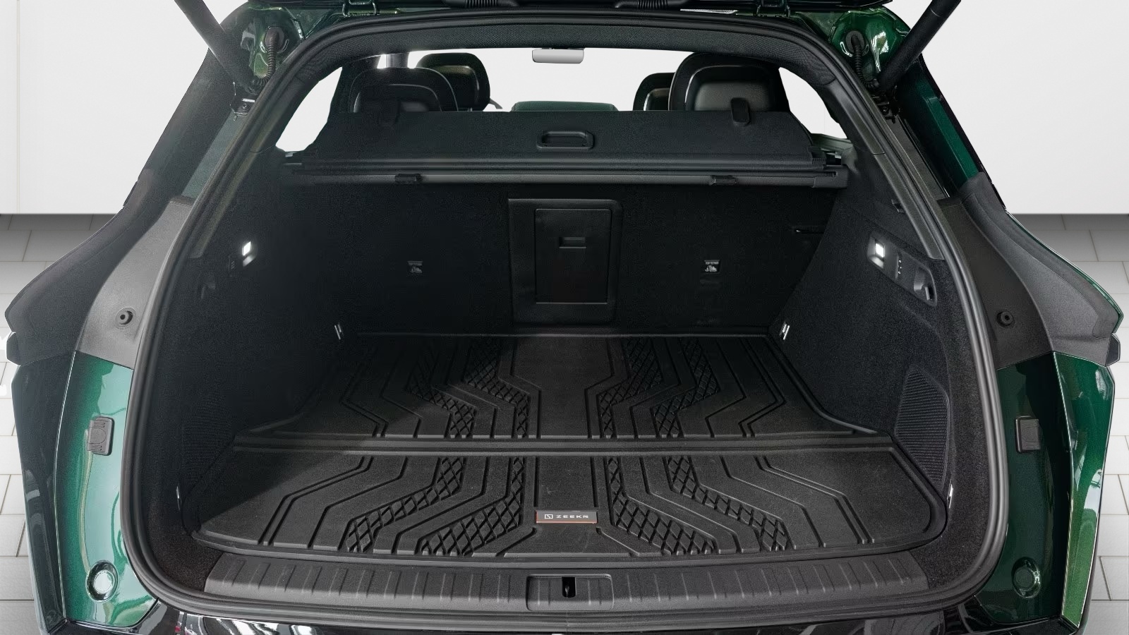 ZEEKR 7X 100kWh Privilege AWD Cockpit/Comfort Paket-image-13