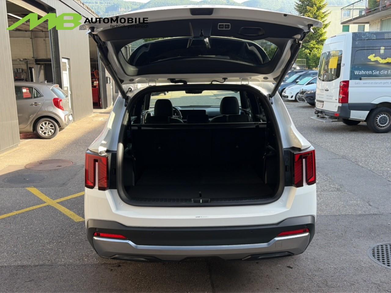 KIA Sorento 1.6 T-GDi Hybrid Style 7P-image-6