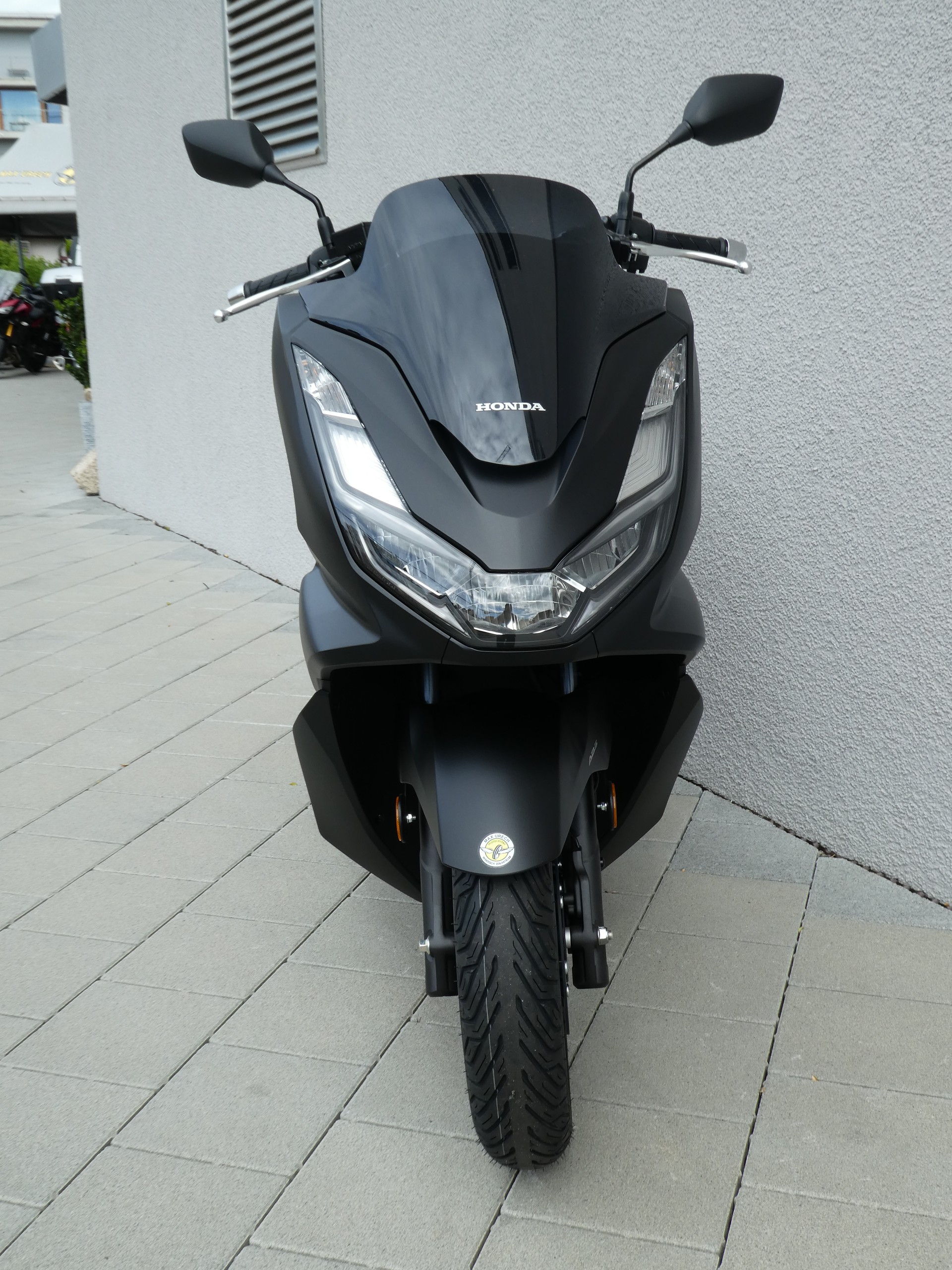 HONDA PCX 125 i ABS-showroom-element-1