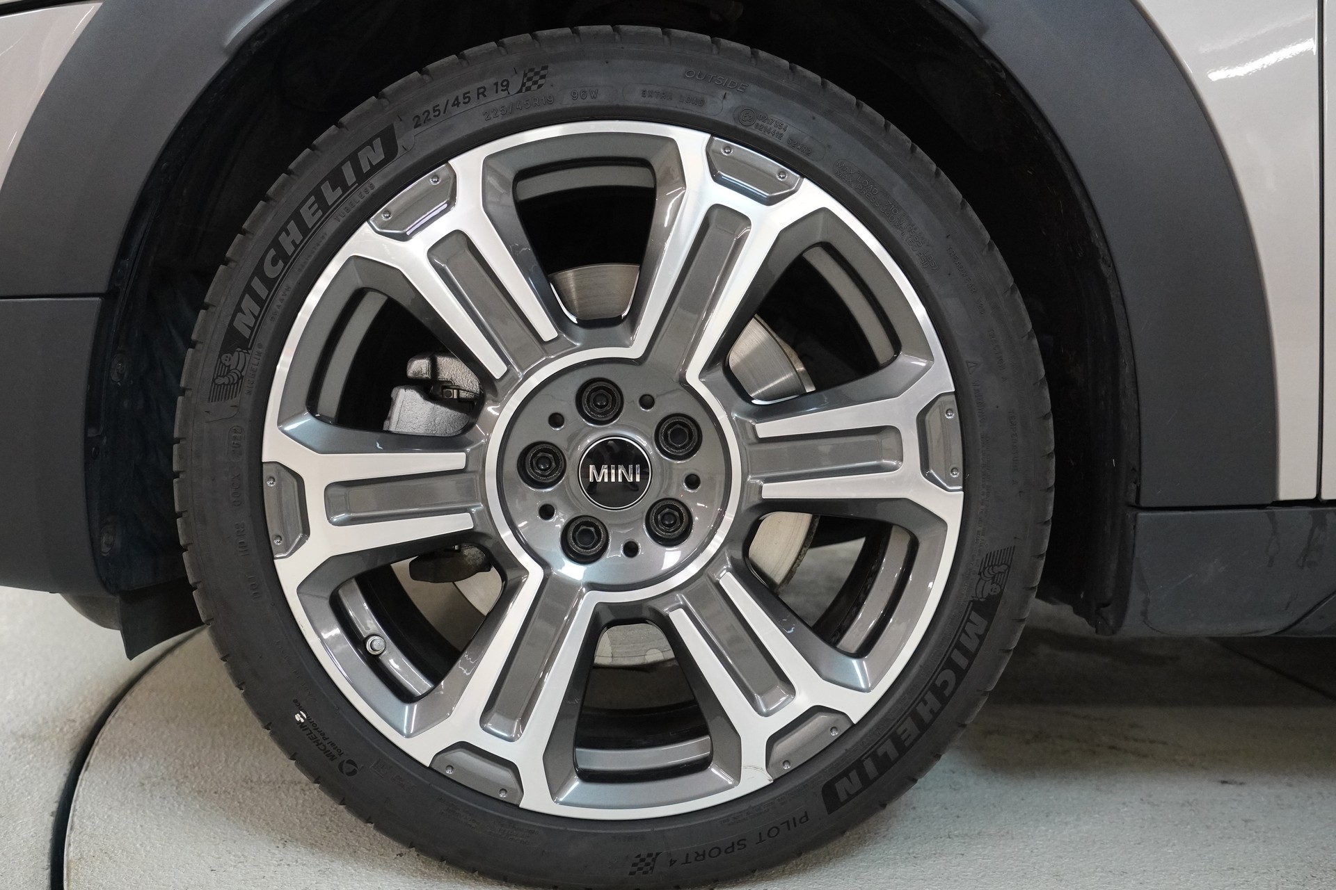 MINI Countryman Cooper SE ALL4 PHEV Steptronic-image-10