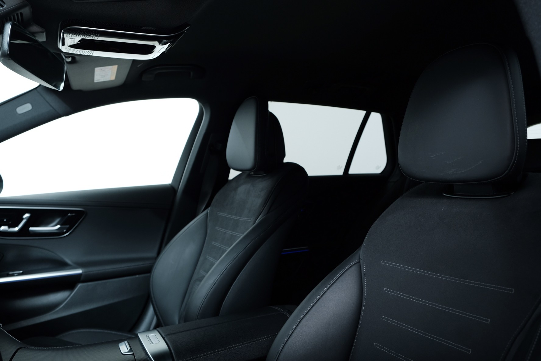 MERCEDES-BENZ C 220 d T 4 Matic-image-10