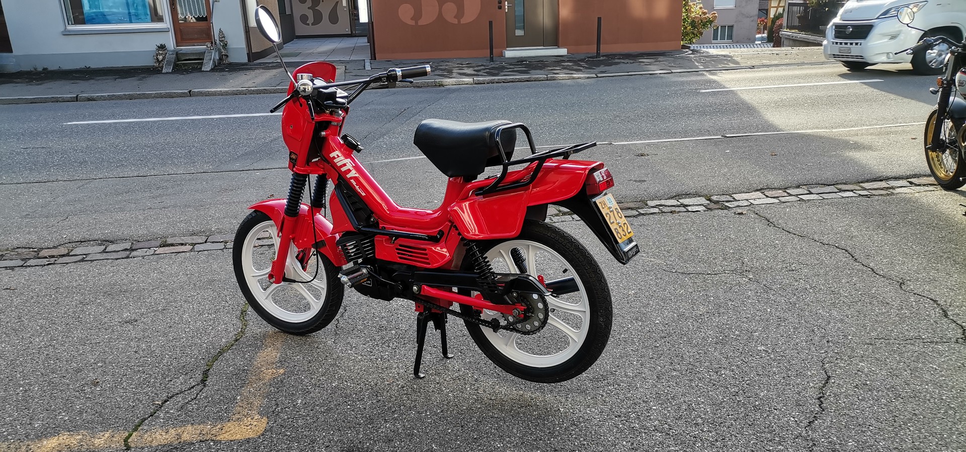 MALAGUTI Fifty Jubiläums Modell-image-4