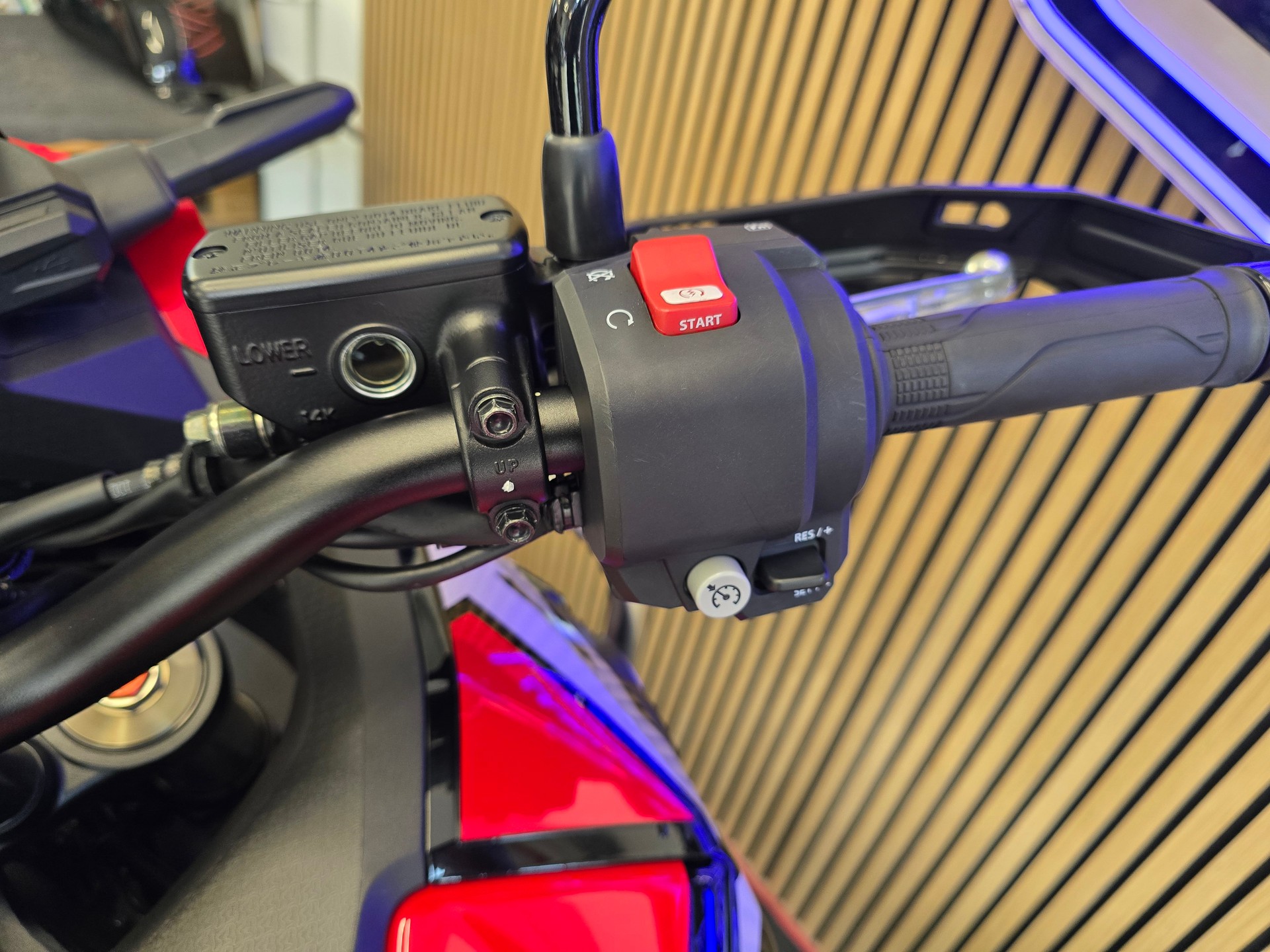 HONDA CRF 1100 AfriCa Twin Adventure-image-14