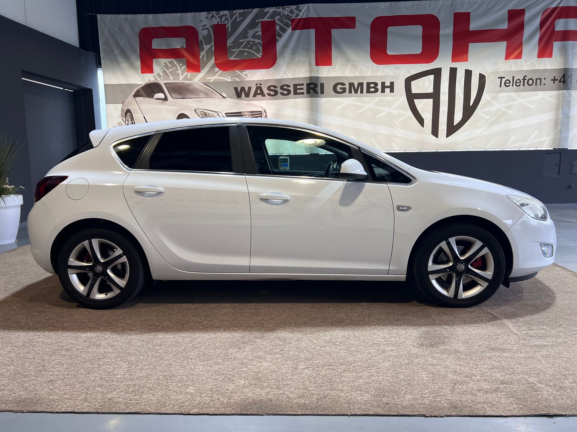 OPEL Astra 2.0 CDTi Sport-image-1