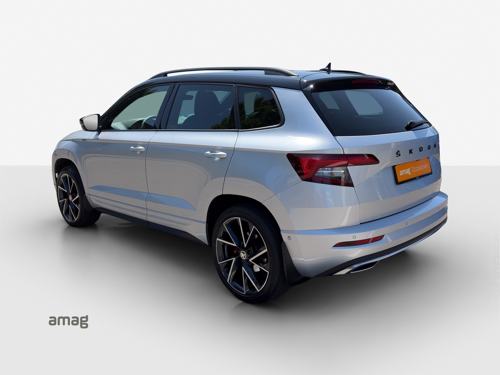 SKODA Karoq 2.0 TSI SportLine 4x4 DSG-image-2