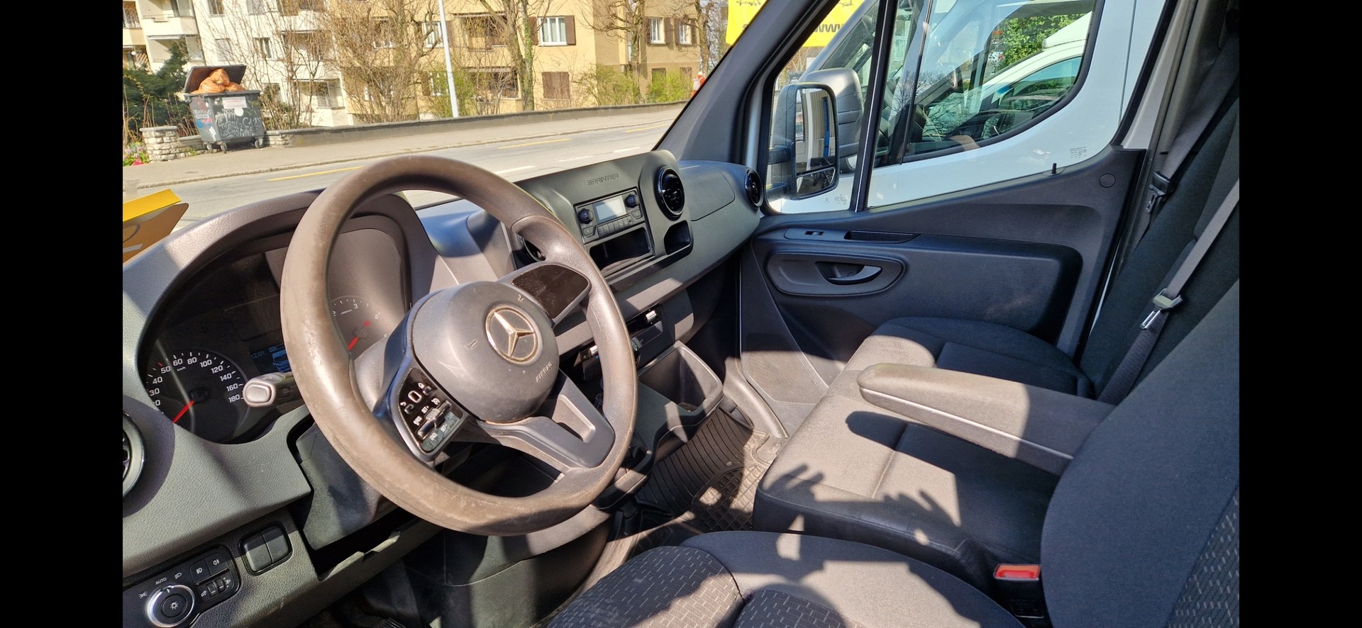 MERCEDES-BENZ 2.2 CDI 143-image-2